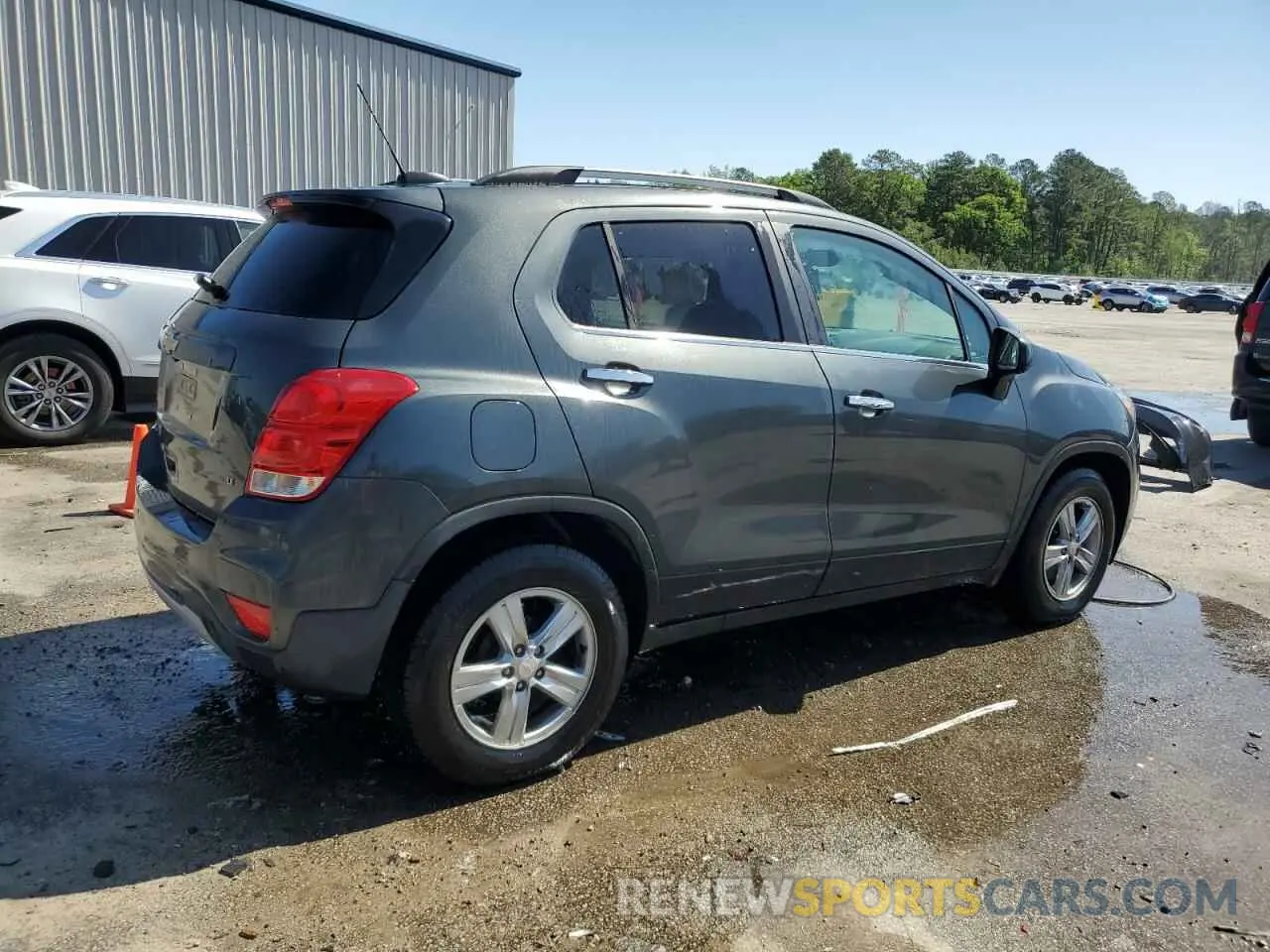 3 Фотография поврежденного автомобиля 3GNCJLSB7KL371678 CHEVROLET TRAX 2019