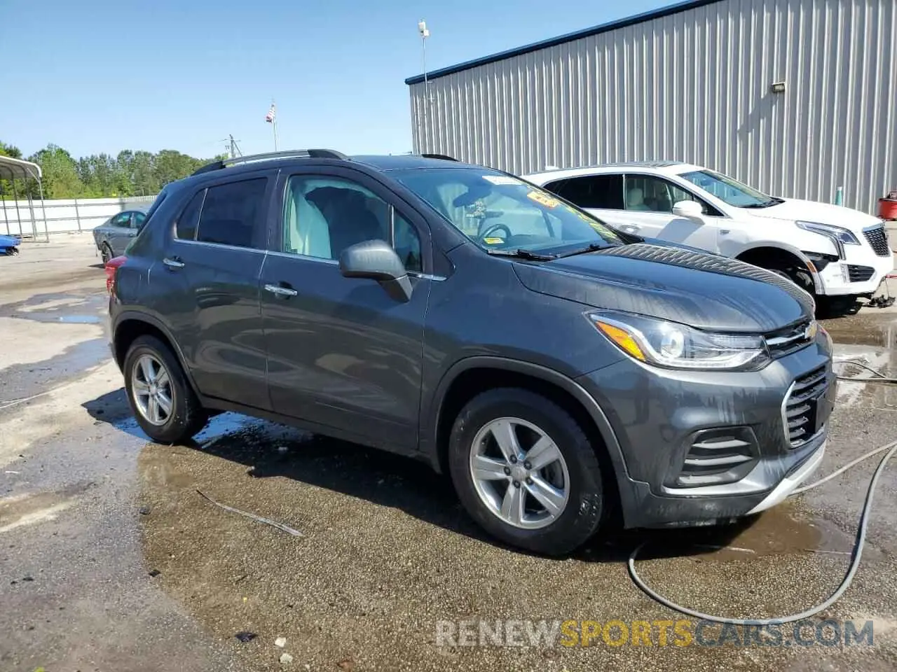 4 Фотография поврежденного автомобиля 3GNCJLSB7KL371678 CHEVROLET TRAX 2019