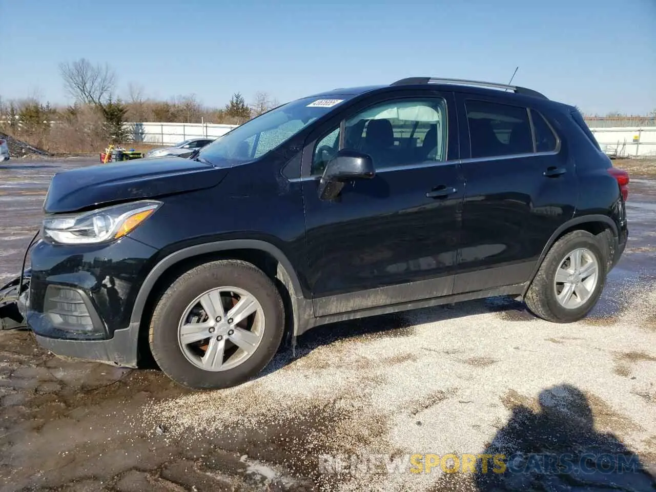 1 Photograph of a damaged car 3GNCJLSB8KL182862 CHEVROLET TRAX 2019