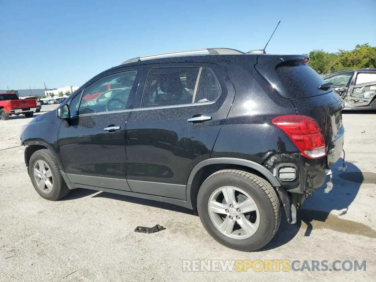2 Фотография поврежденного автомобиля 3GNCJLSB8KL282542 CHEVROLET TRAX 2019