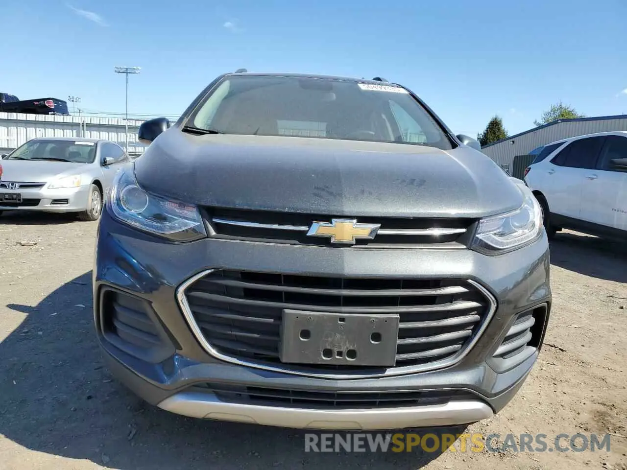 5 Photograph of a damaged car 3GNCJLSB9KL218350 CHEVROLET TRAX 2019
