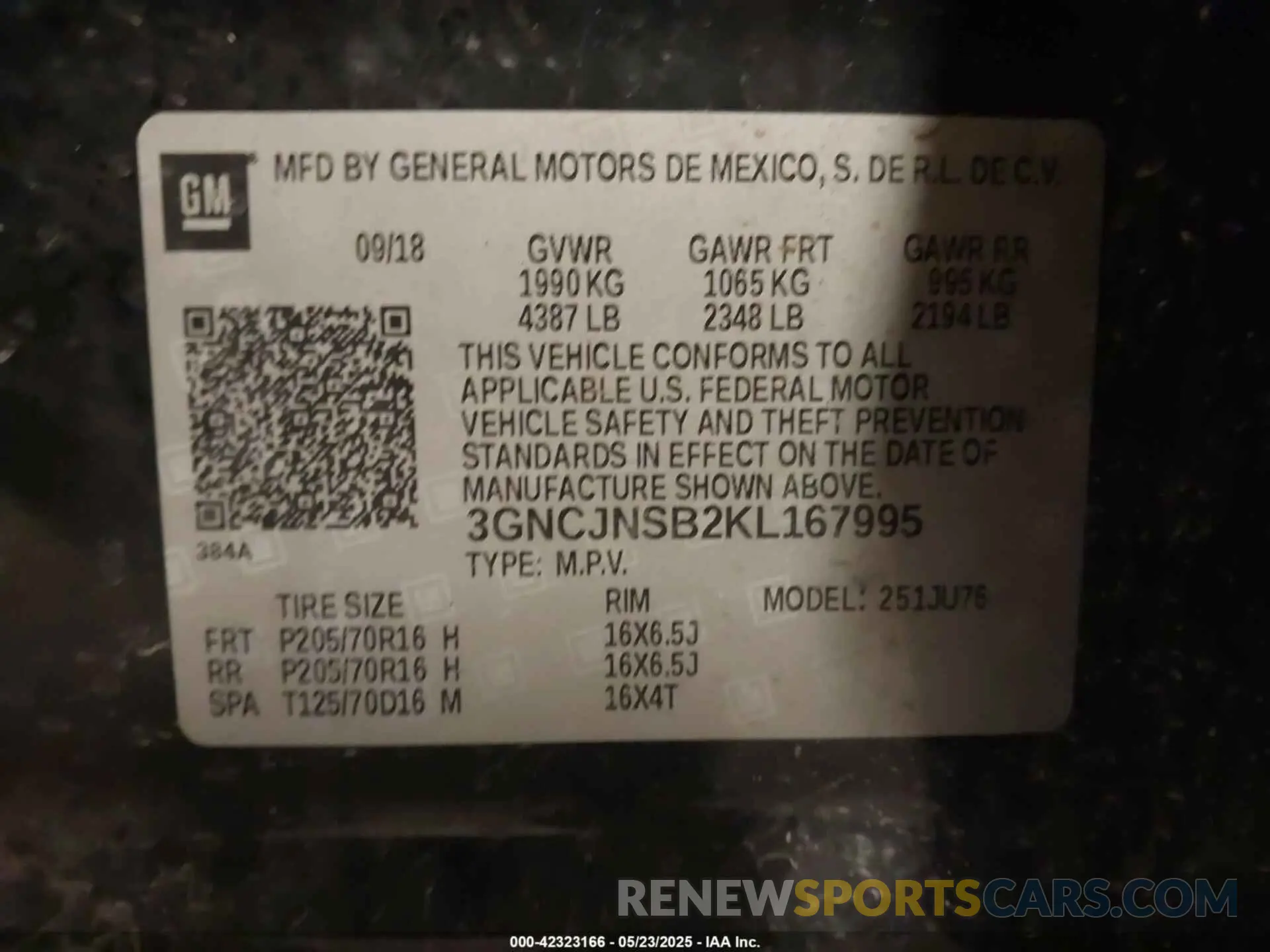 9 Photograph of a damaged car 3GNCJNSB2KL167995 CHEVROLET TRAX 2019