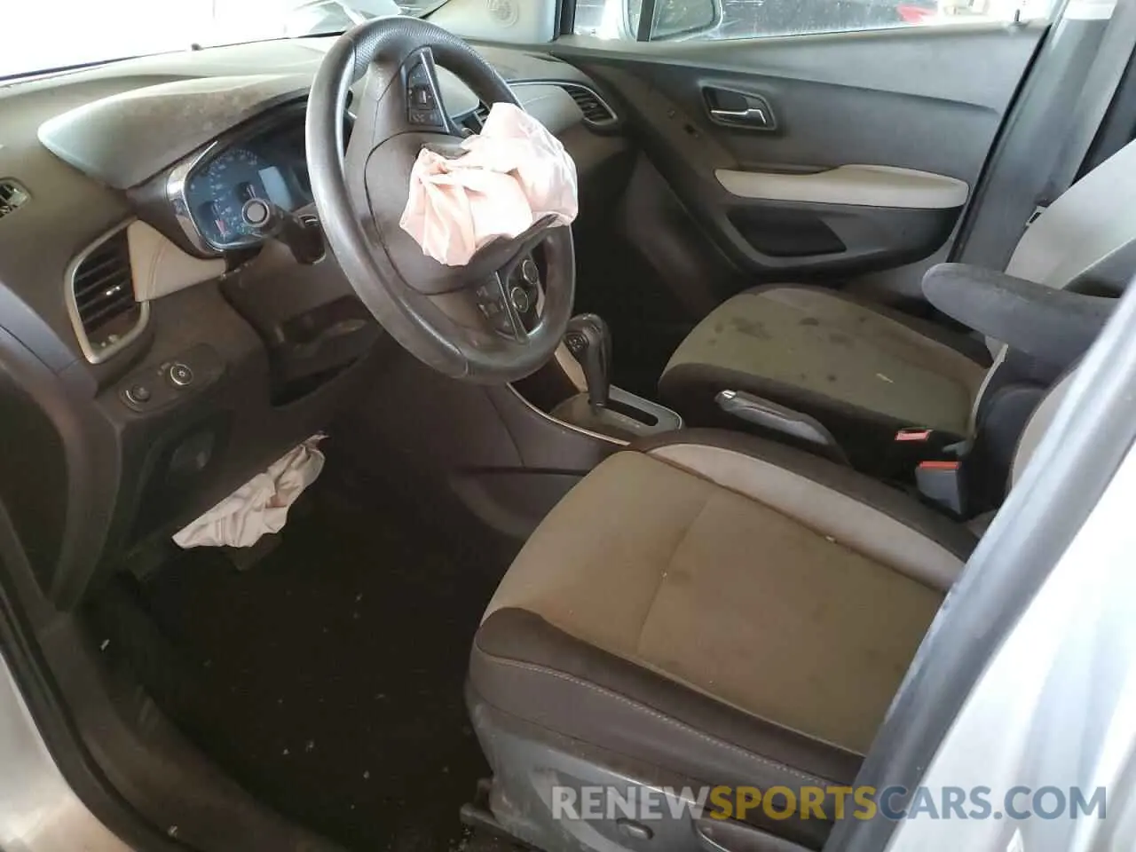 7 Photograph of a damaged car 3GNCJNSB4KL184362 CHEVROLET TRAX 2019