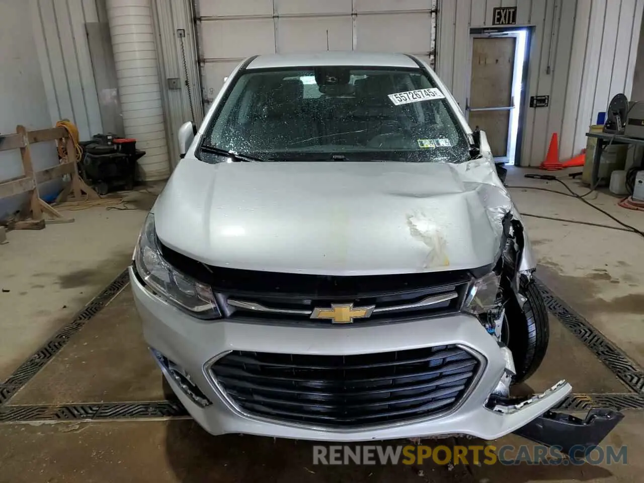5 Photograph of a damaged car 3GNCJNSB4KL231406 CHEVROLET TRAX 2019