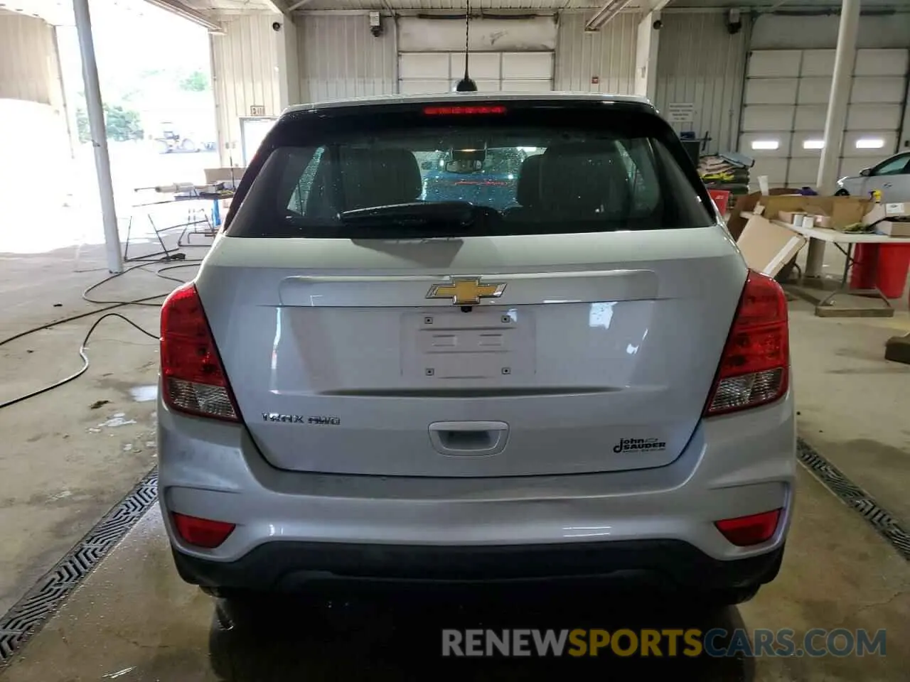 6 Photograph of a damaged car 3GNCJNSB4KL231406 CHEVROLET TRAX 2019