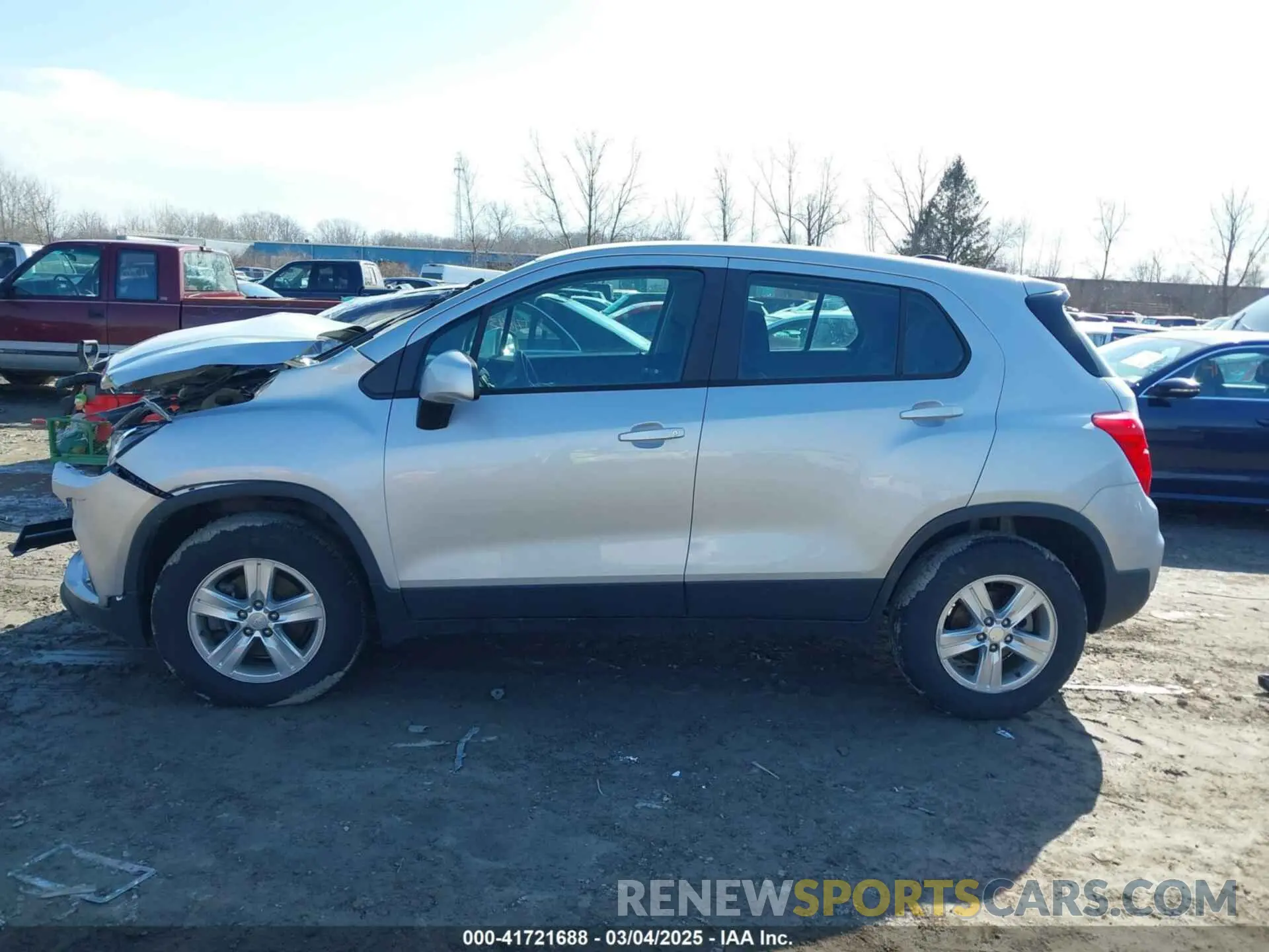 14 Photograph of a damaged car 3GNCJNSB4KL340044 CHEVROLET TRAX 2019