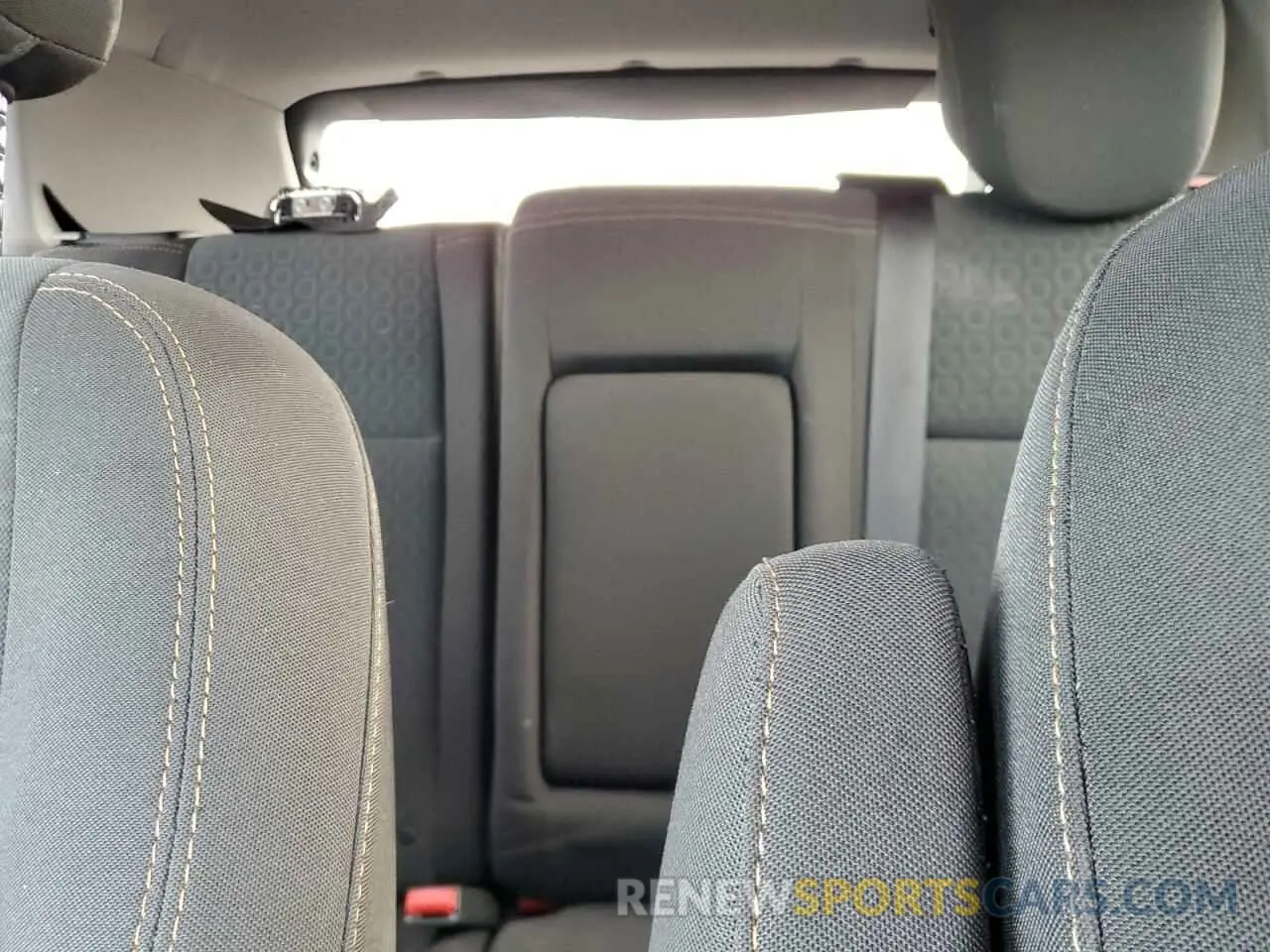 10 Photograph of a damaged car 3GNCJNSB5KL266696 CHEVROLET TRAX 2019