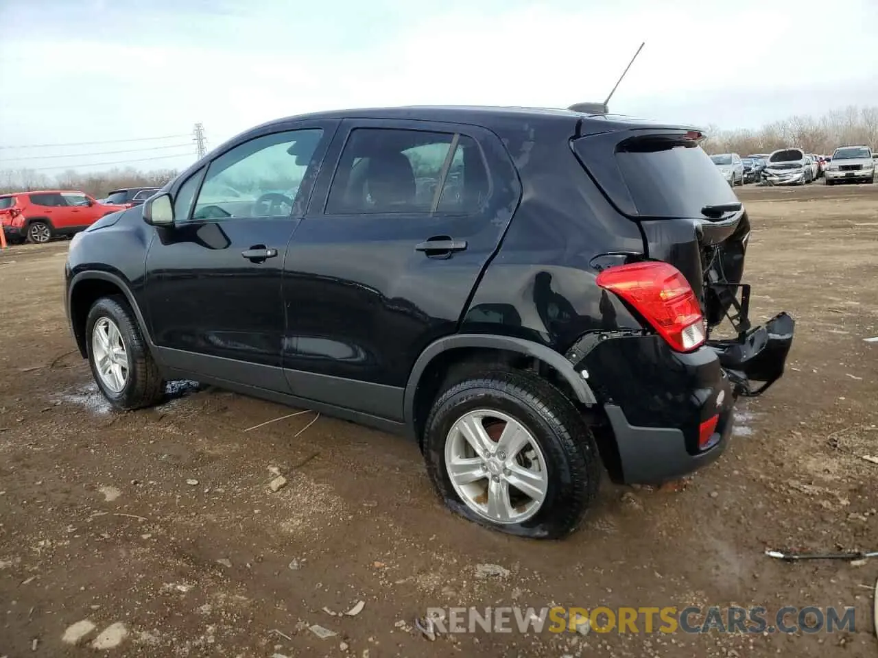2 Photograph of a damaged car 3GNCJNSB5KL266696 CHEVROLET TRAX 2019