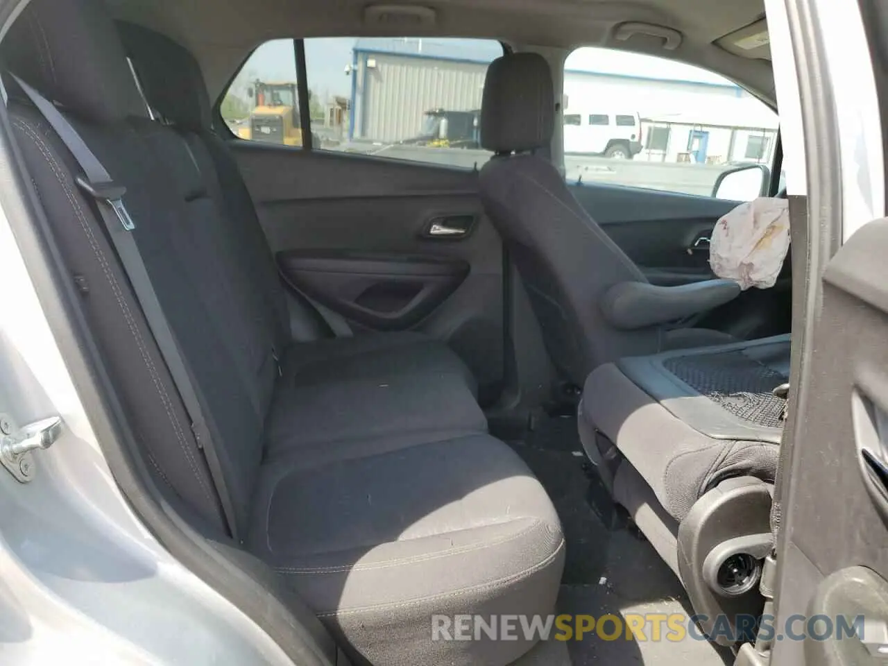 11 Photograph of a damaged car 3GNCJNSB5KL401899 CHEVROLET TRAX 2019