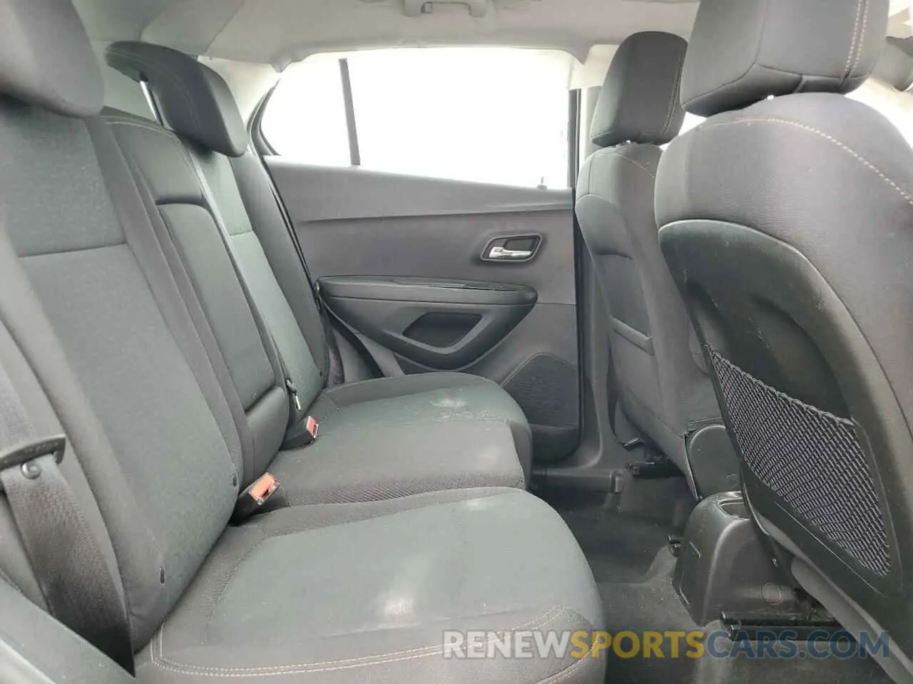 11 Фотография поврежденного автомобиля 3GNCJNSB6KL167126 CHEVROLET TRAX 2019