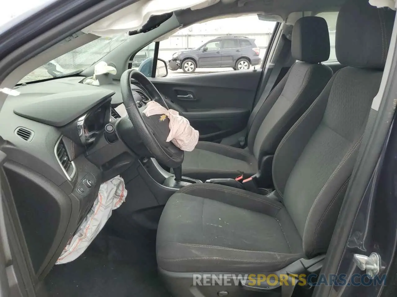 7 Фотография поврежденного автомобиля 3GNCJNSB6KL167126 CHEVROLET TRAX 2019