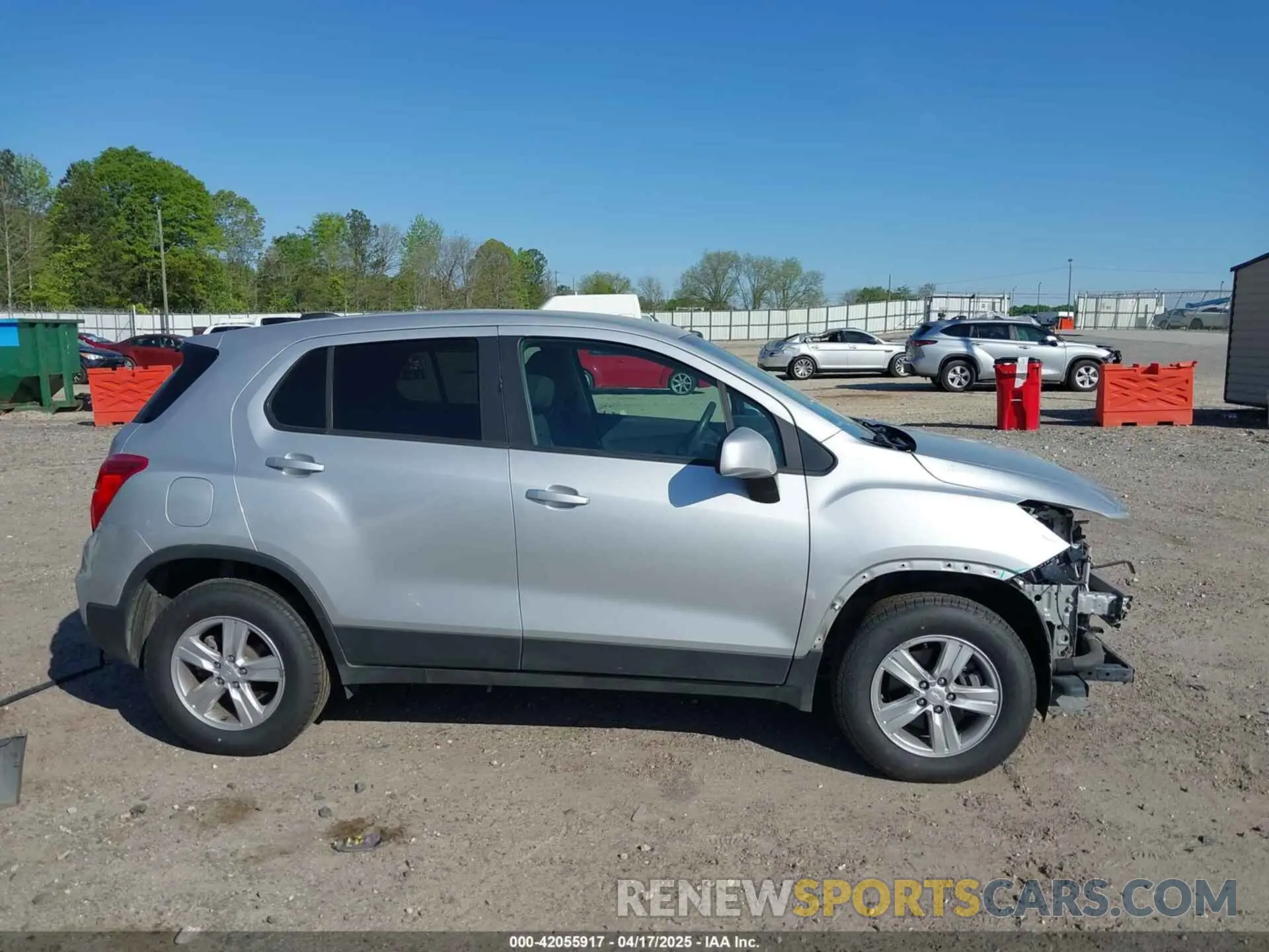 14 Фотография поврежденного автомобиля 3GNCJNSBXKL405219 CHEVROLET TRAX 2019