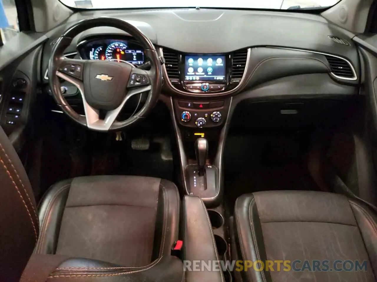 8 Фотография поврежденного автомобиля 3GNCJPSB0KL224187 CHEVROLET TRAX 2019