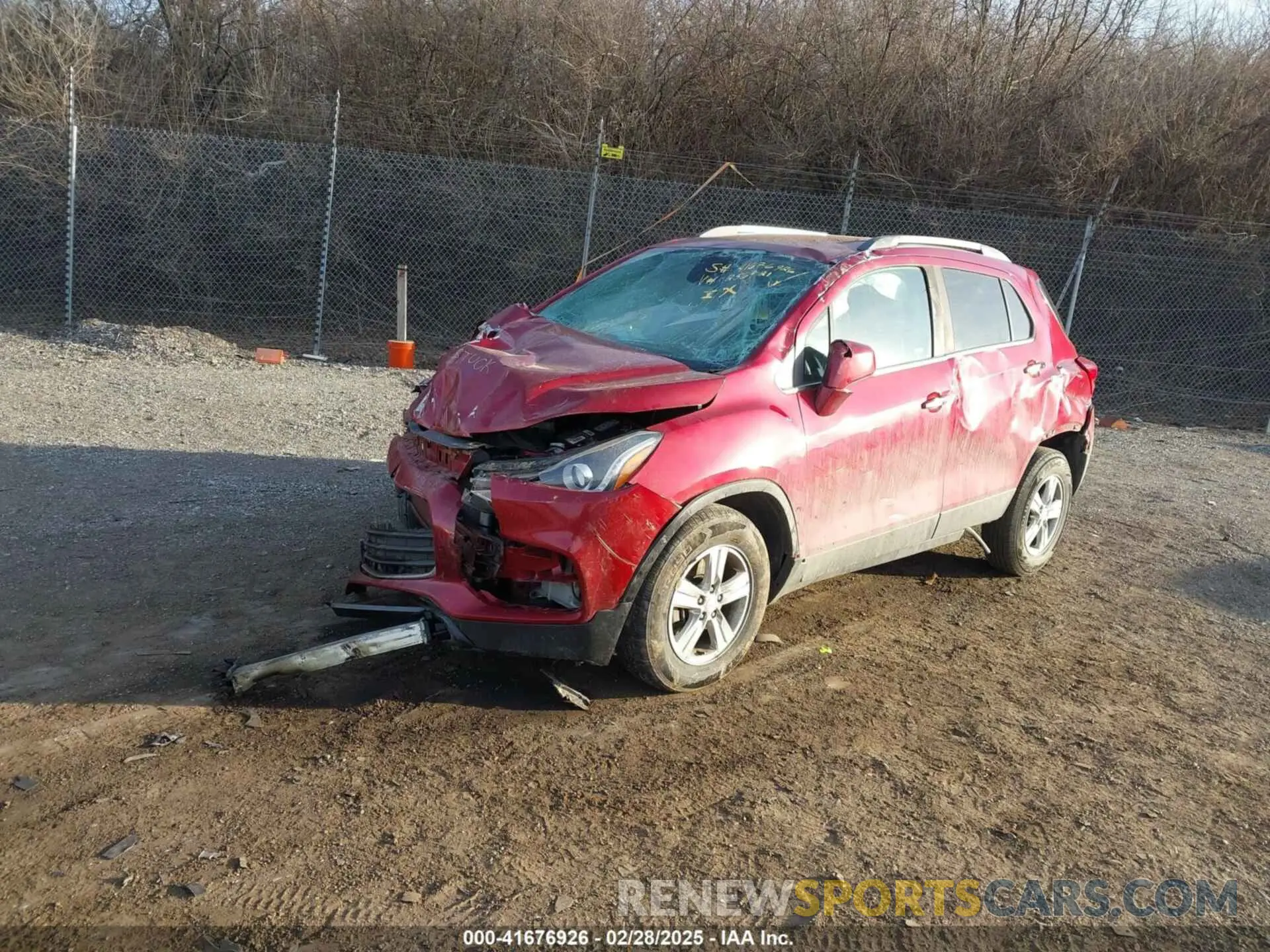 2 Фотография поврежденного автомобиля 3GNCJPSB0KL256721 CHEVROLET TRAX 2019