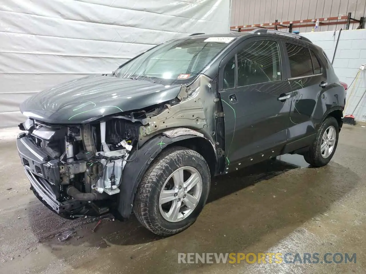 1 Photograph of a damaged car 3GNCJPSB0KL310566 CHEVROLET TRAX 2019