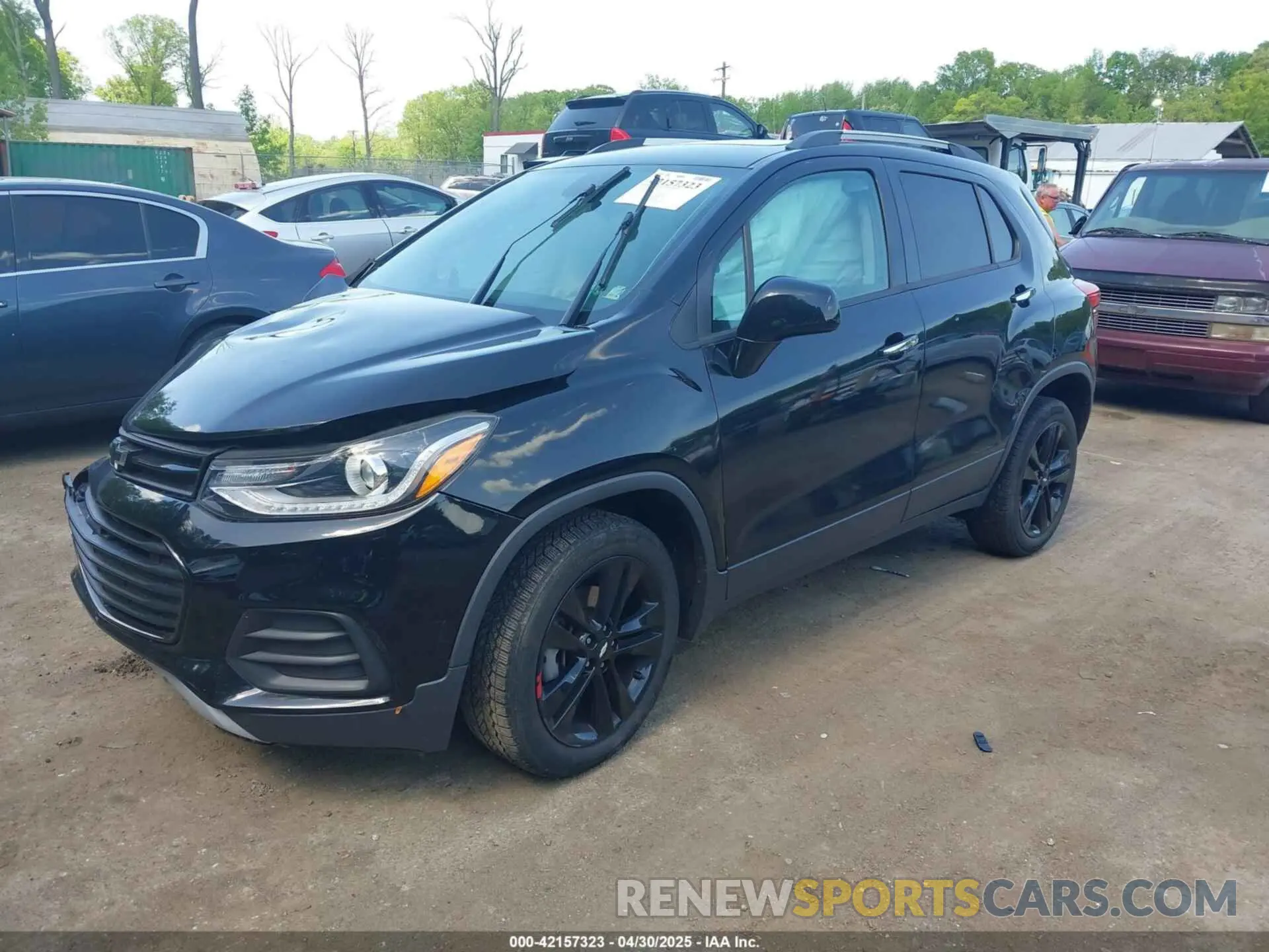 2 Photograph of a damaged car 3GNCJPSB2KL255439 CHEVROLET TRAX 2019