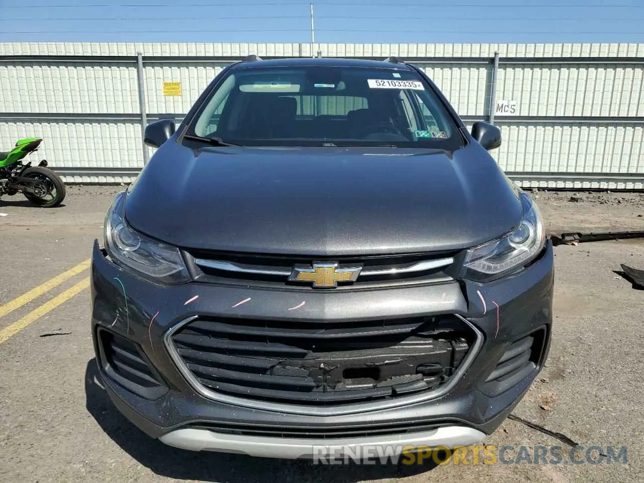 5 Photograph of a damaged car 3GNCJPSB4KL218134 CHEVROLET TRAX 2019