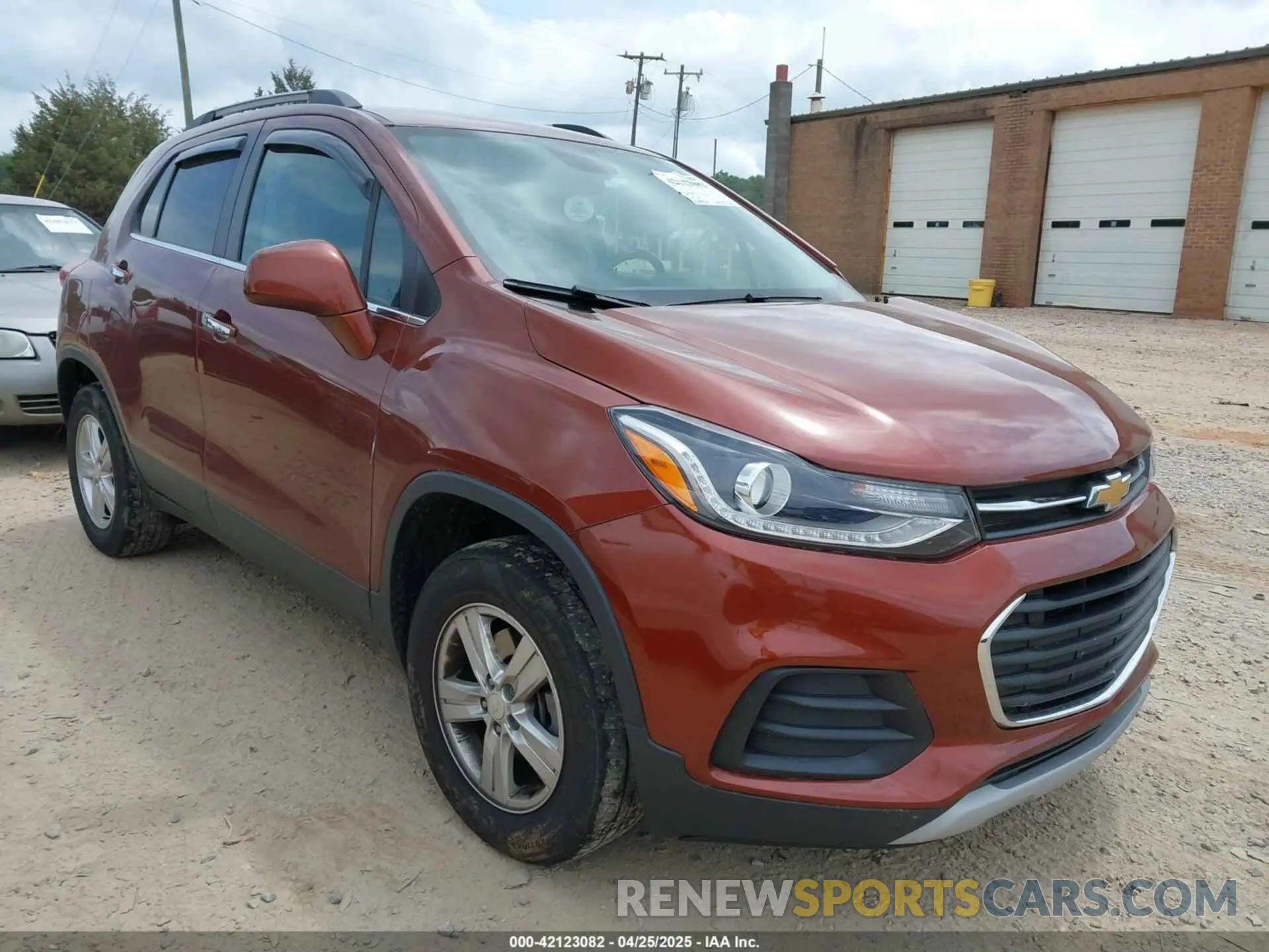 1 Фотография поврежденного автомобиля 3GNCJPSB4KL236360 CHEVROLET TRAX 2019