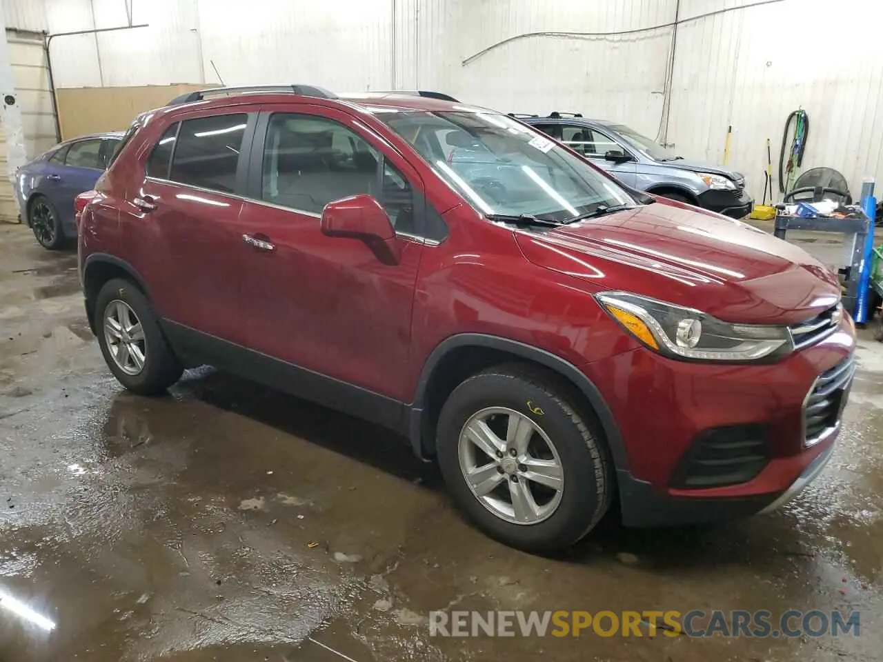 4 Photograph of a damaged car 3GNCJPSB5KL172068 CHEVROLET TRAX 2019