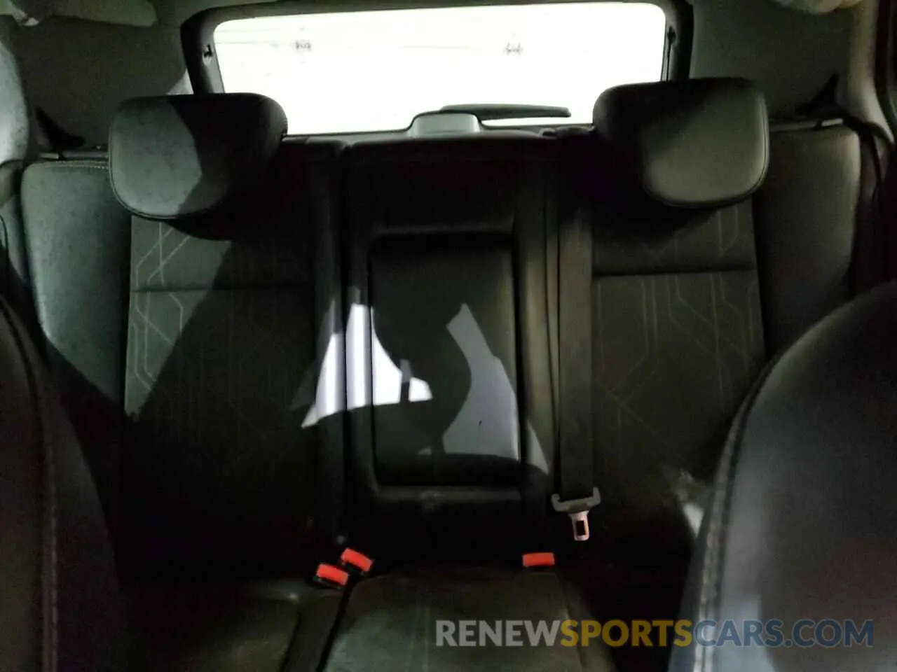 10 Photograph of a damaged car 3GNCJPSB5KL251143 CHEVROLET TRAX 2019