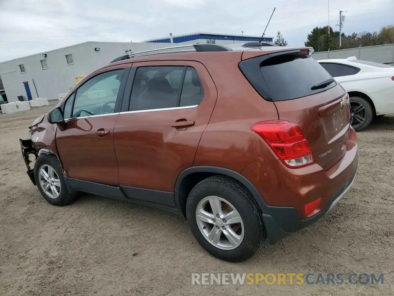 2 Photograph of a damaged car 3GNCJPSB6KL242757 CHEVROLET TRAX 2019
