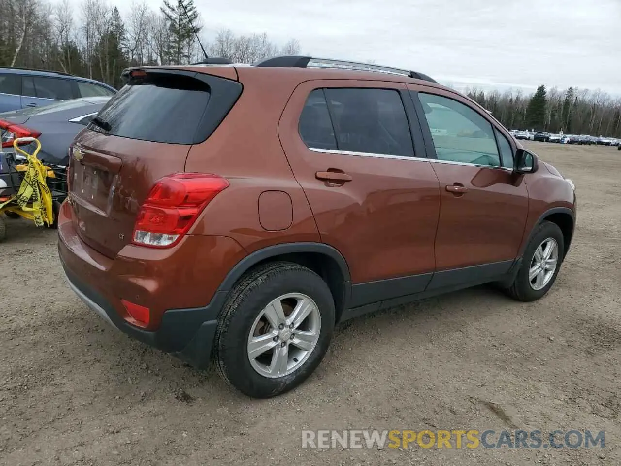 3 Photograph of a damaged car 3GNCJPSB6KL242757 CHEVROLET TRAX 2019