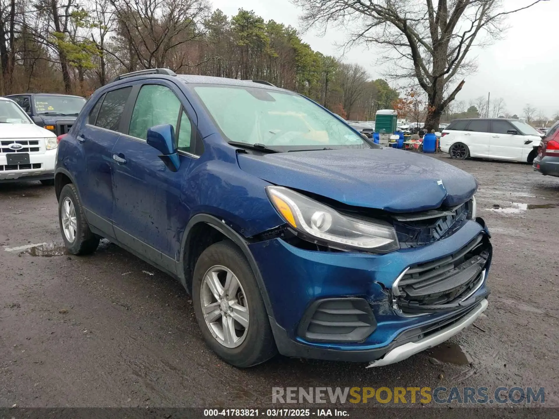 1 Photograph of a damaged car 3GNCJPSB6KL337318 CHEVROLET TRAX 2019
