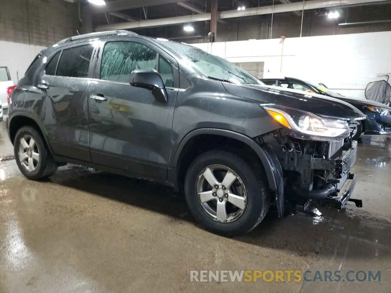 4 Фотография поврежденного автомобиля 3GNCJPSB6KL387393 CHEVROLET TRAX 2019