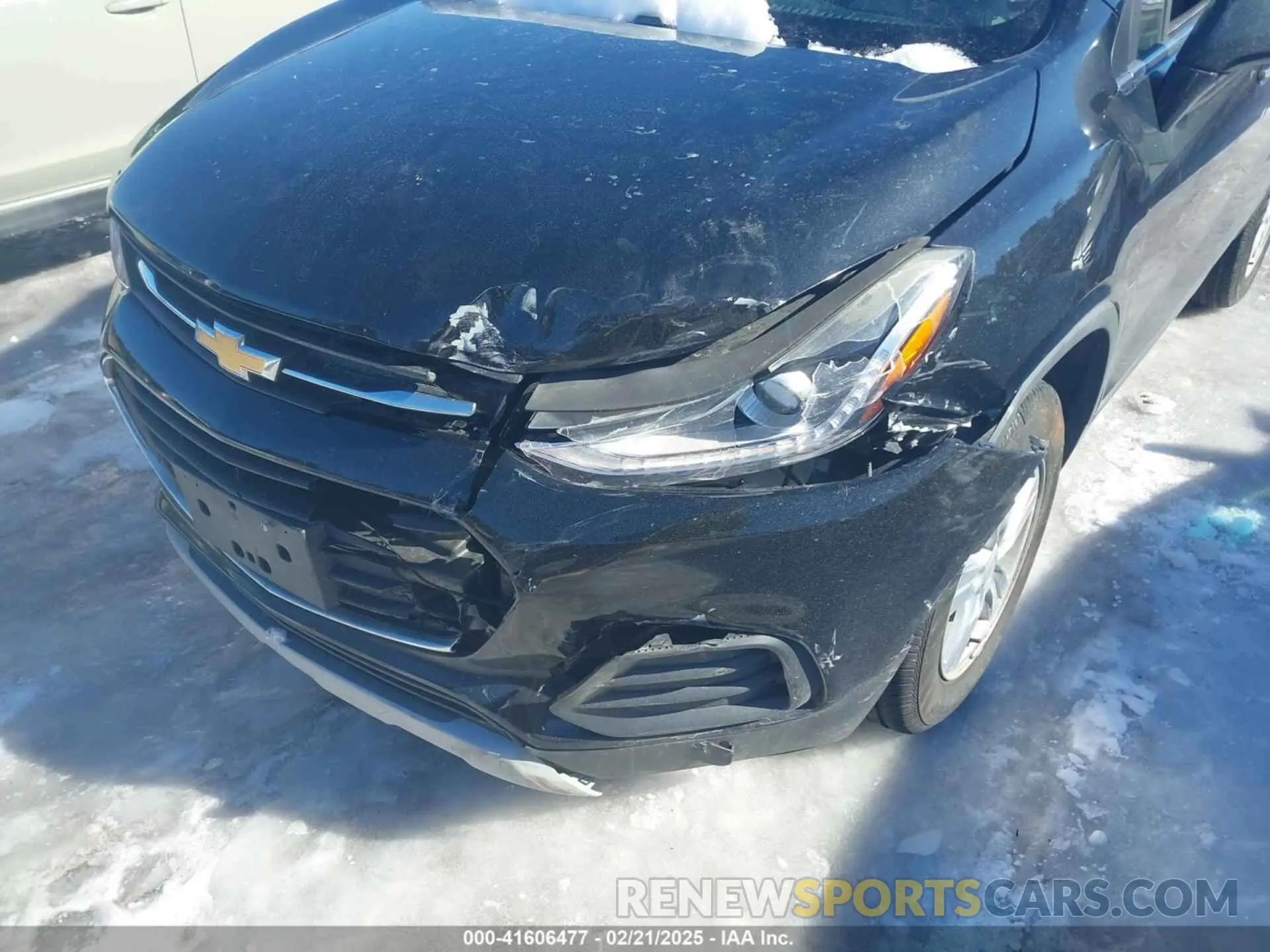6 Фотография поврежденного автомобиля 3GNCJPSB9KL342271 CHEVROLET TRAX 2019