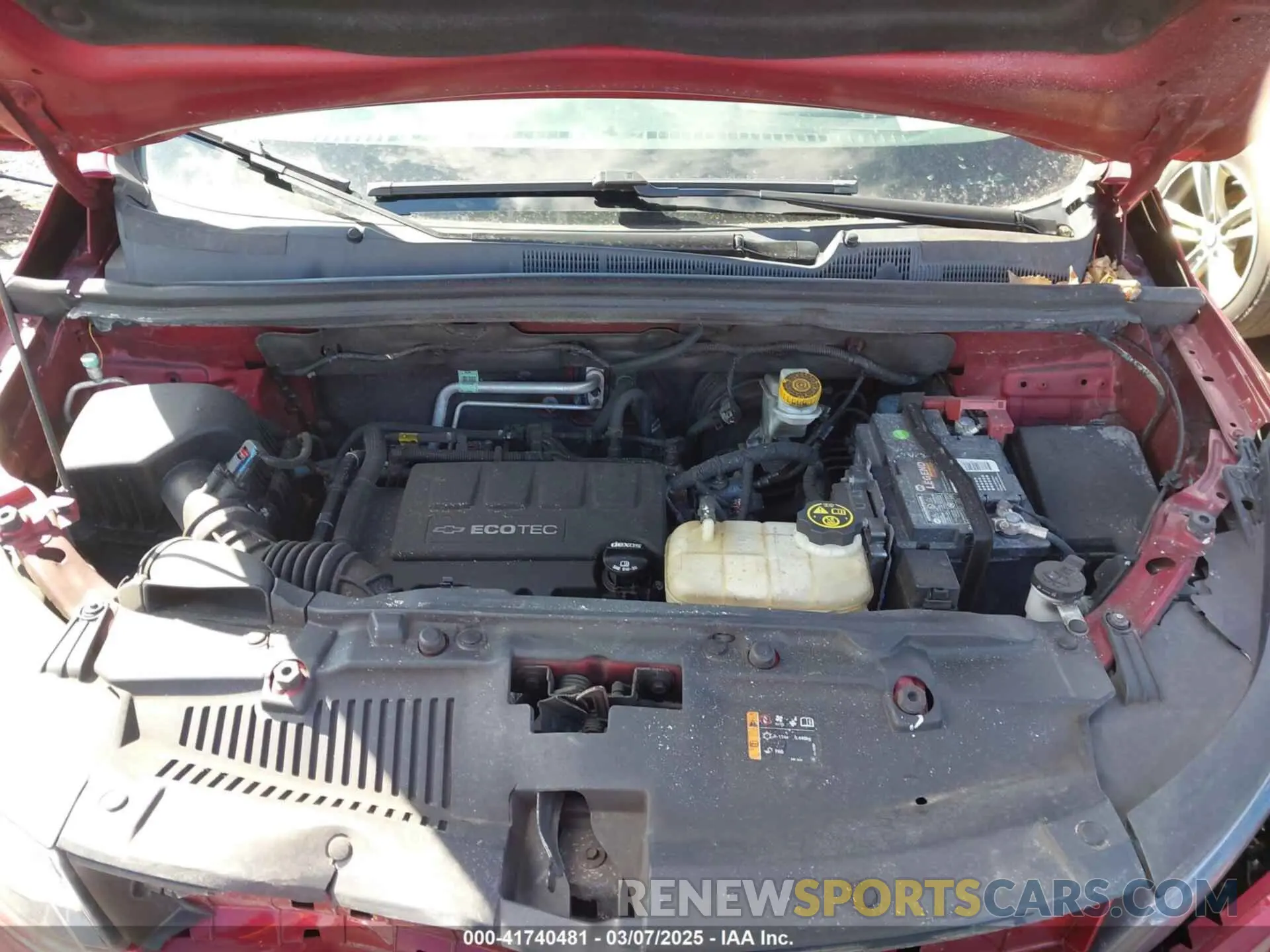 10 Photograph of a damaged car 3GNCJPSBXKL367504 CHEVROLET TRAX 2019
