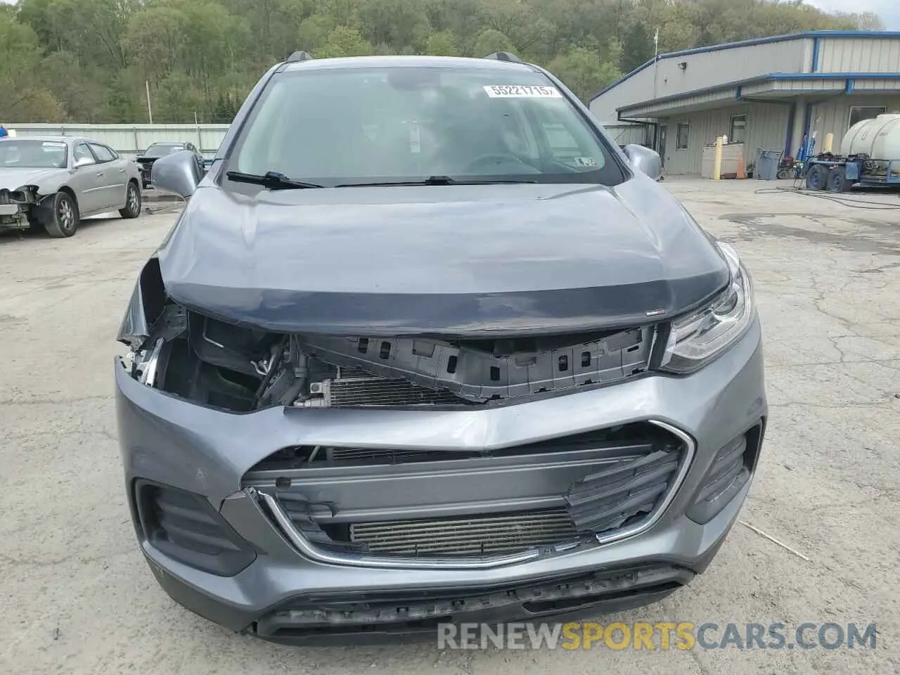 5 Фотография поврежденного автомобиля KL7CJLSB0KB719229 CHEVROLET TRAX 2019