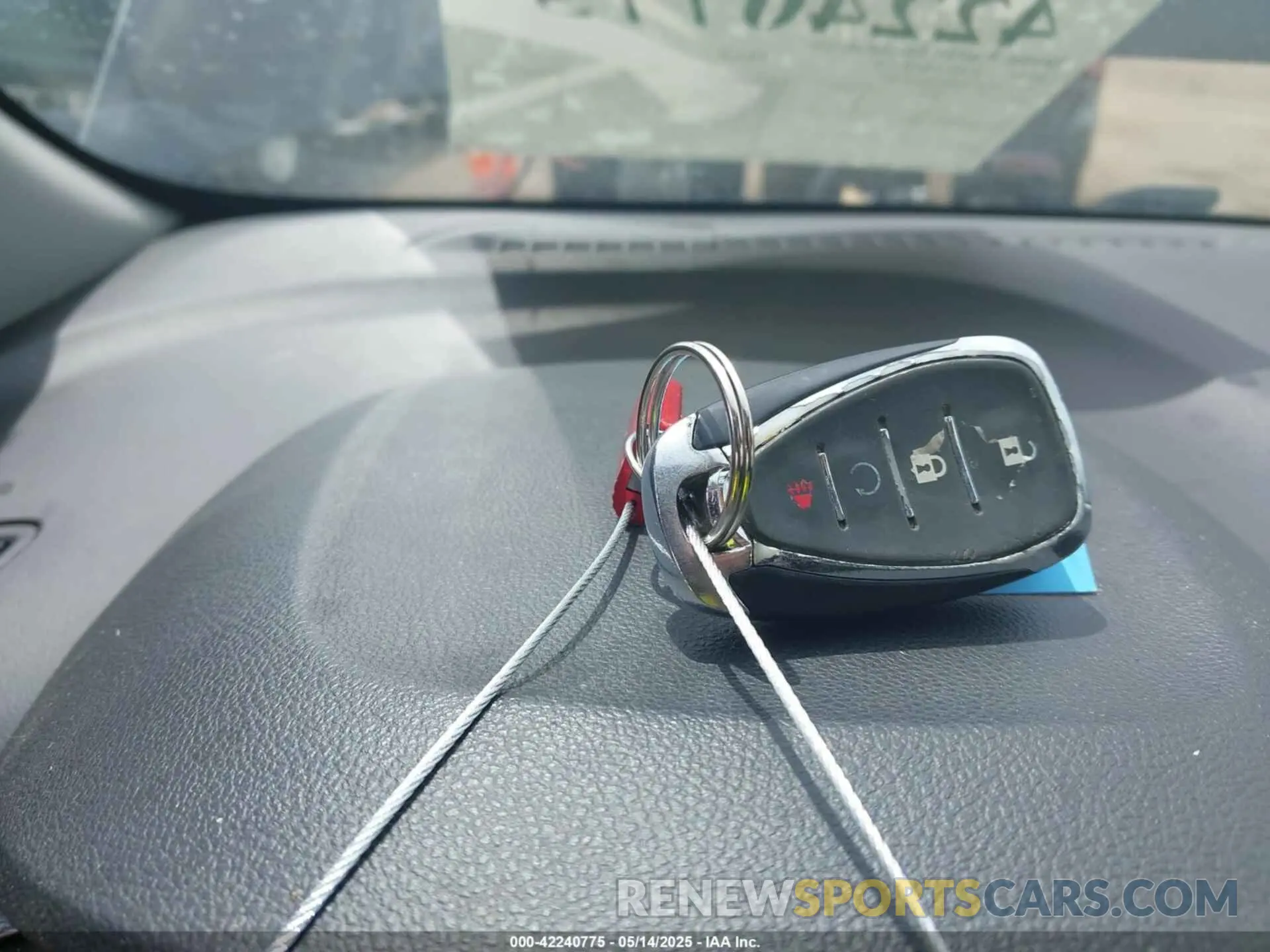 11 Photograph of a damaged car KL7CJLSB2KB789492 CHEVROLET TRAX 2019