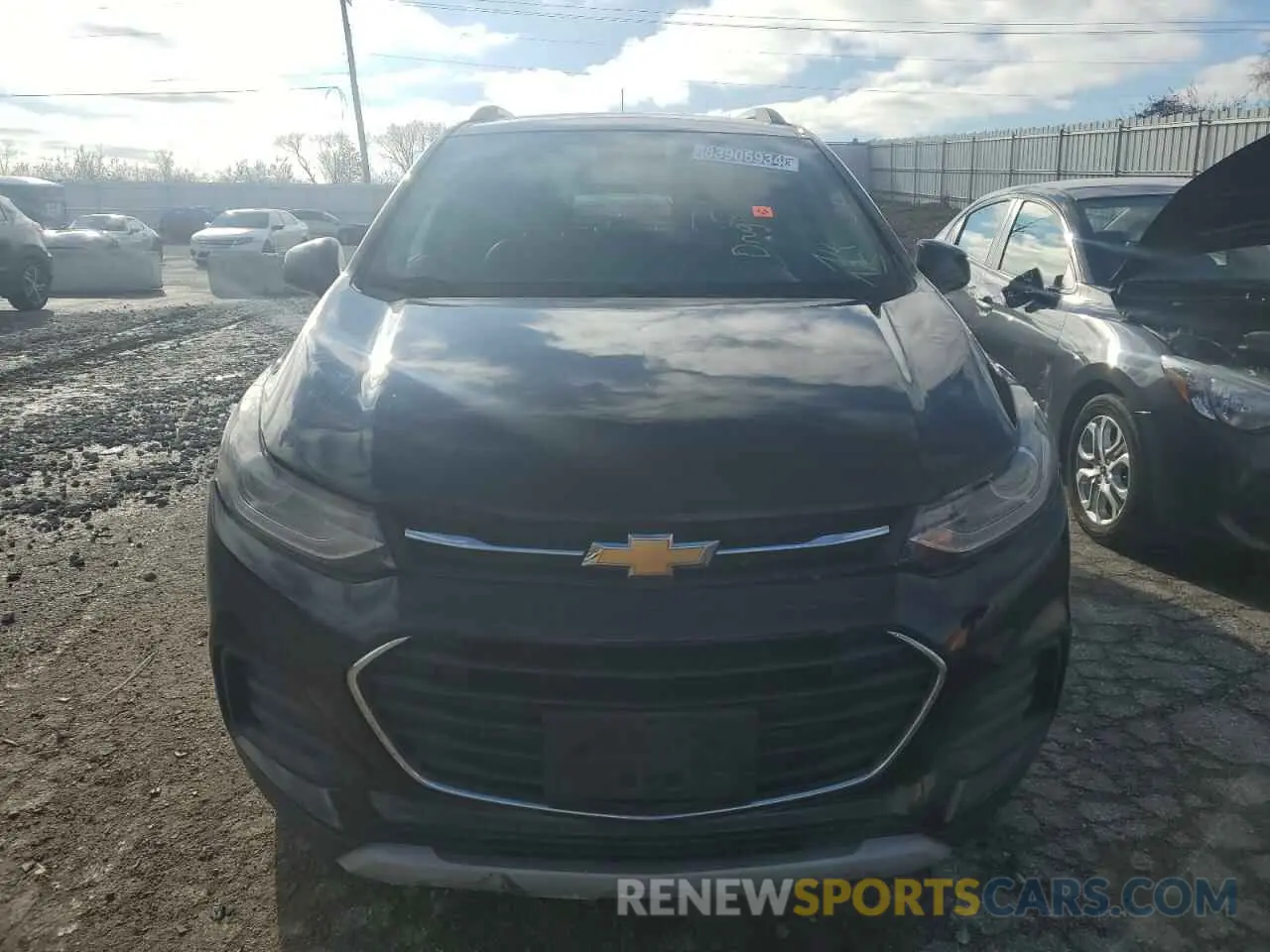 5 Фотография поврежденного автомобиля KL7CJLSB2KB789850 CHEVROLET TRAX 2019
