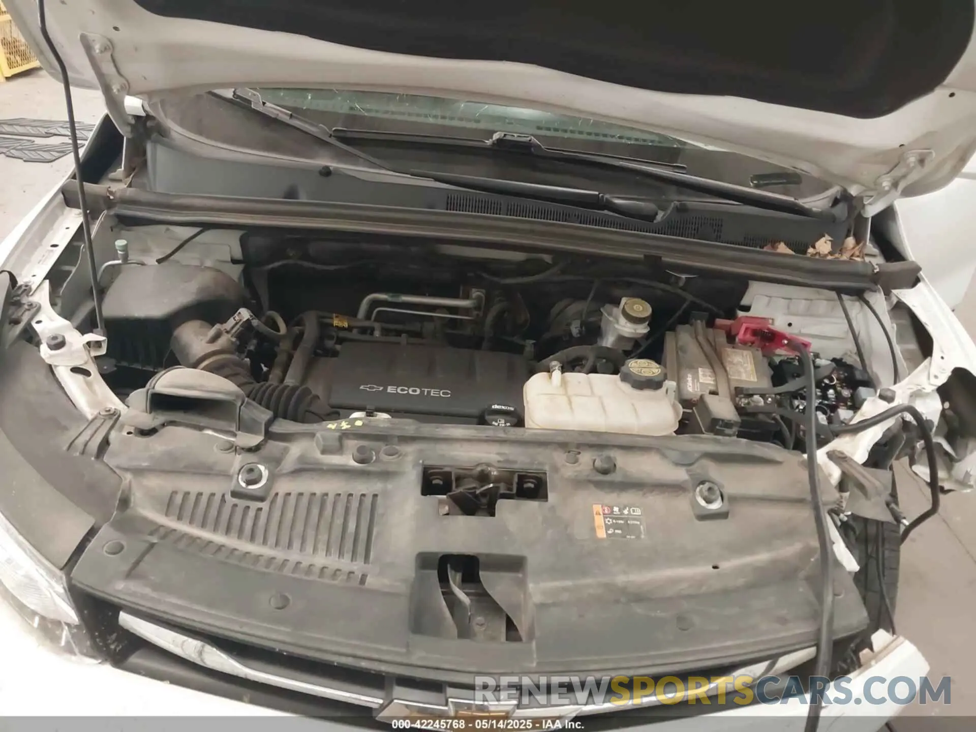 10 Фотография поврежденного автомобиля KL7CJLSB2KB828372 CHEVROLET TRAX 2019