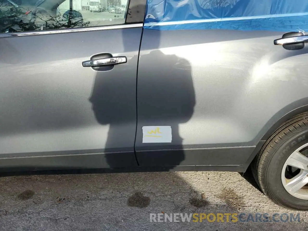 13 Фотография поврежденного автомобиля KL7CJLSB3KB784544 CHEVROLET TRAX 2019