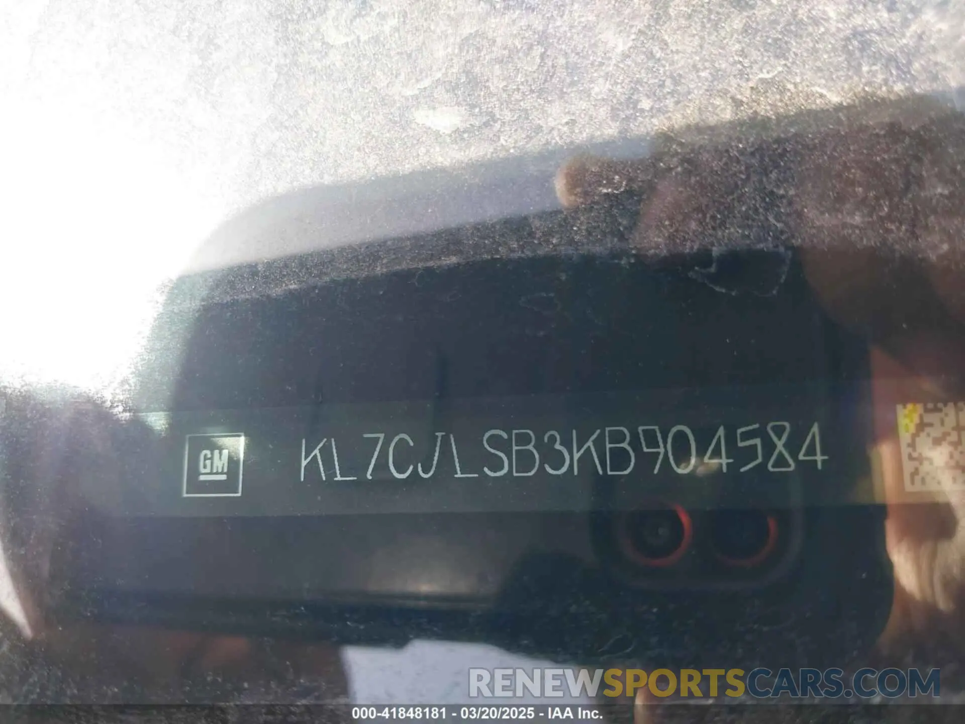 9 Photograph of a damaged car KL7CJLSB3KB904584 CHEVROLET TRAX 2019