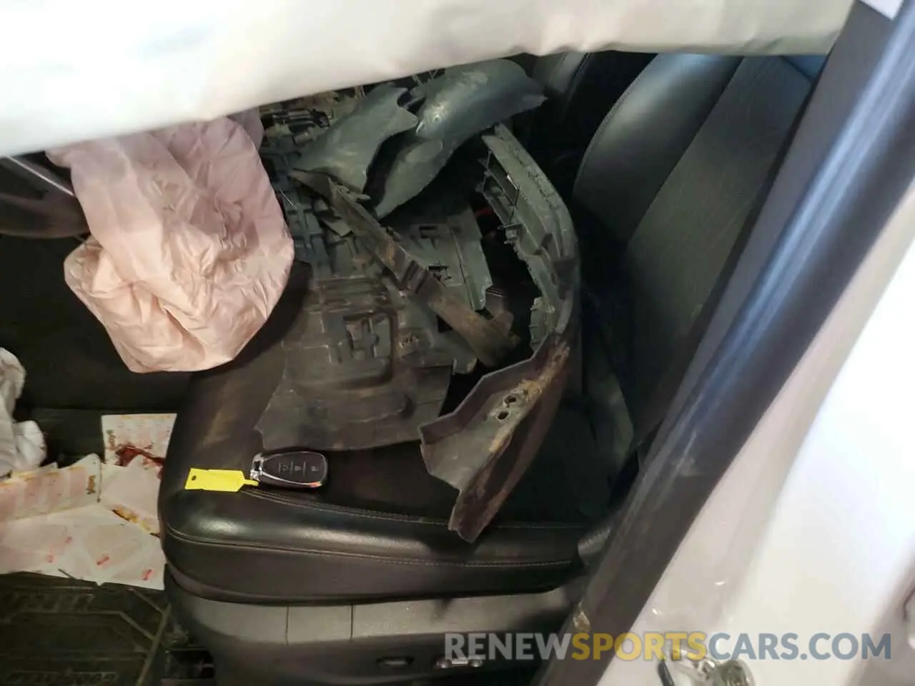 14 Фотография поврежденного автомобиля KL7CJLSB4KB711585 CHEVROLET TRAX 2019