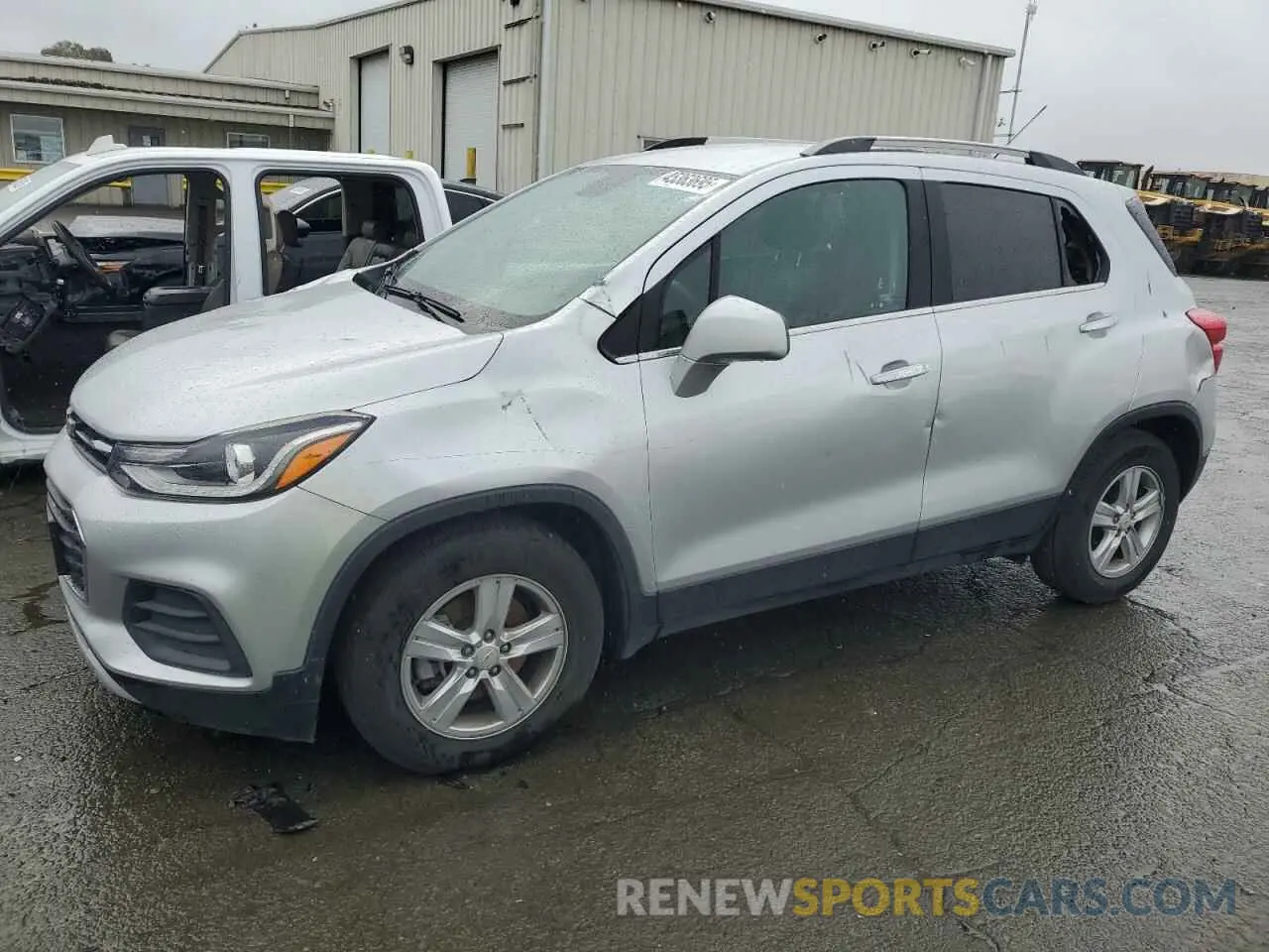 1 Photograph of a damaged car KL7CJLSB4KB757997 CHEVROLET TRAX 2019