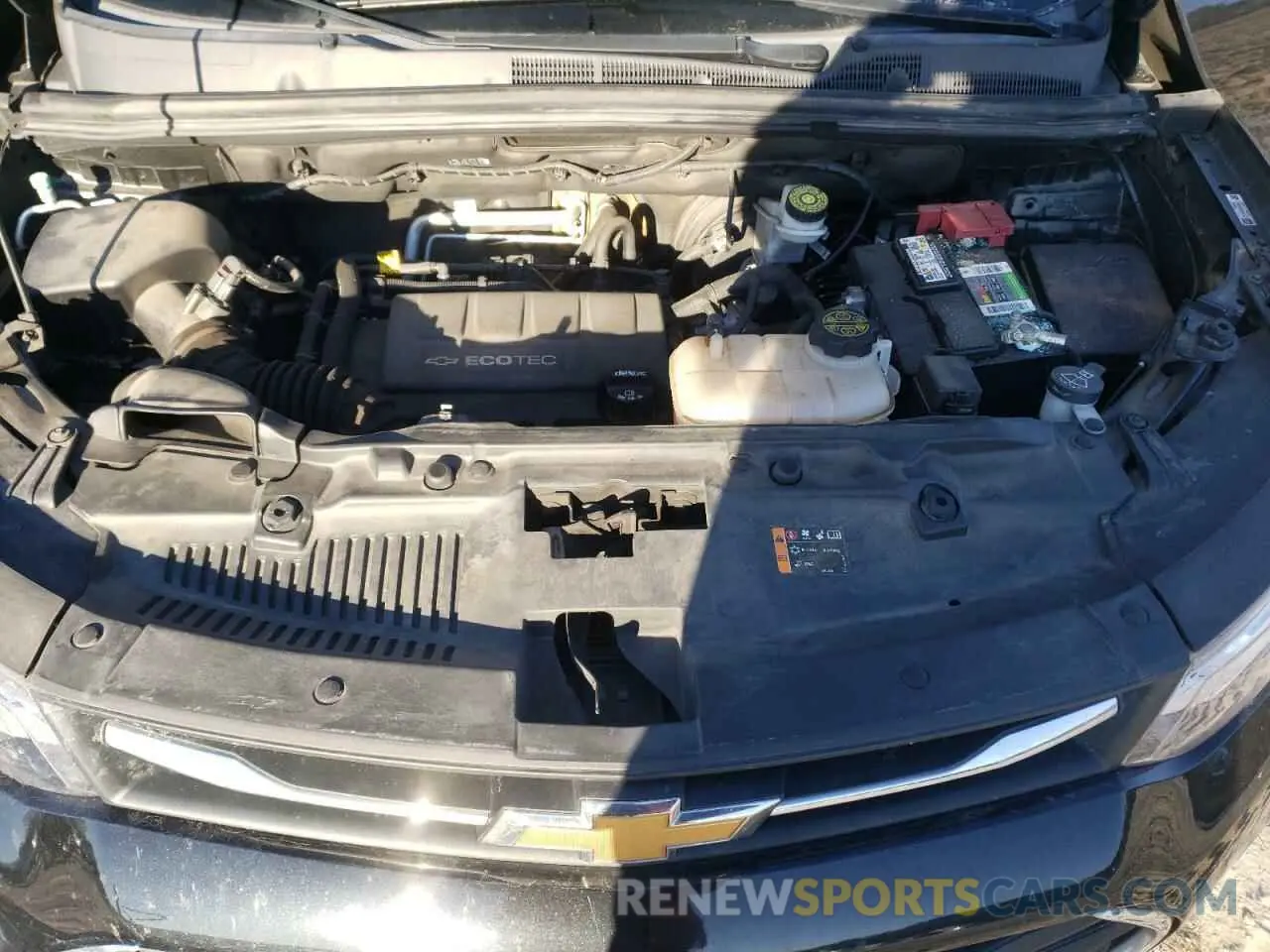 13 Фотография поврежденного автомобиля KL7CJLSB5KB932452 CHEVROLET TRAX 2019