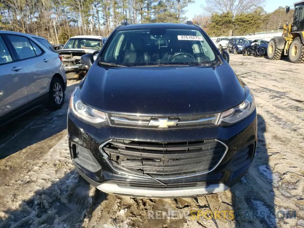 5 Фотография поврежденного автомобиля KL7CJLSB5KB932452 CHEVROLET TRAX 2019