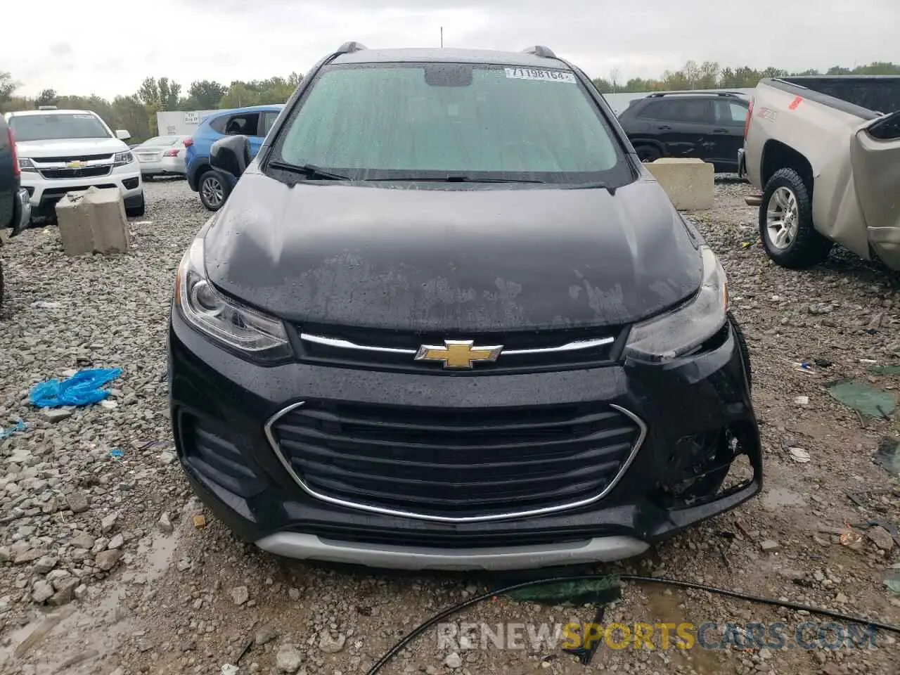 5 Photograph of a damaged car KL7CJLSB6KB747908 CHEVROLET TRAX 2019