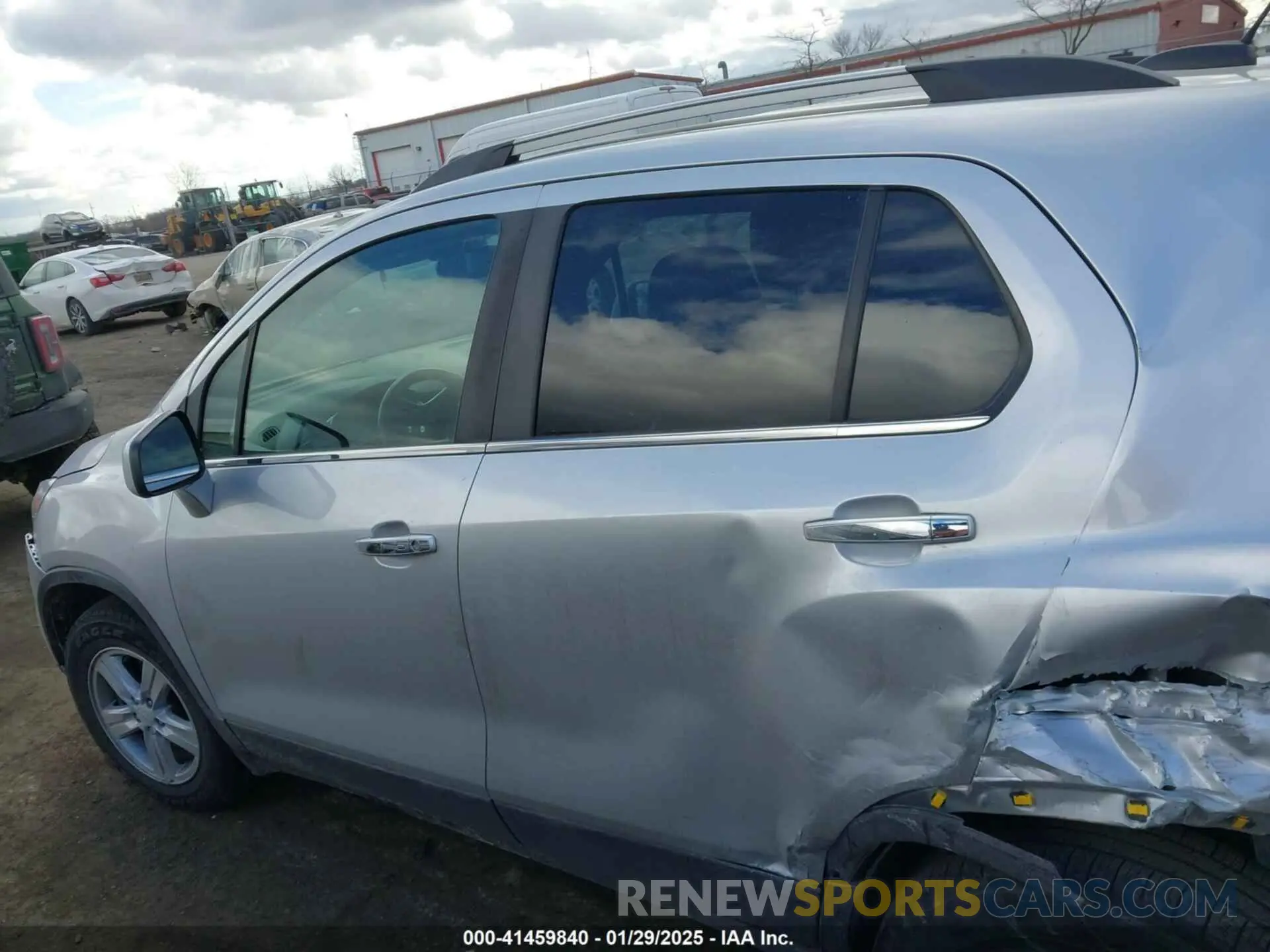 14 Photograph of a damaged car KL7CJLSB6KB912193 CHEVROLET TRAX 2019