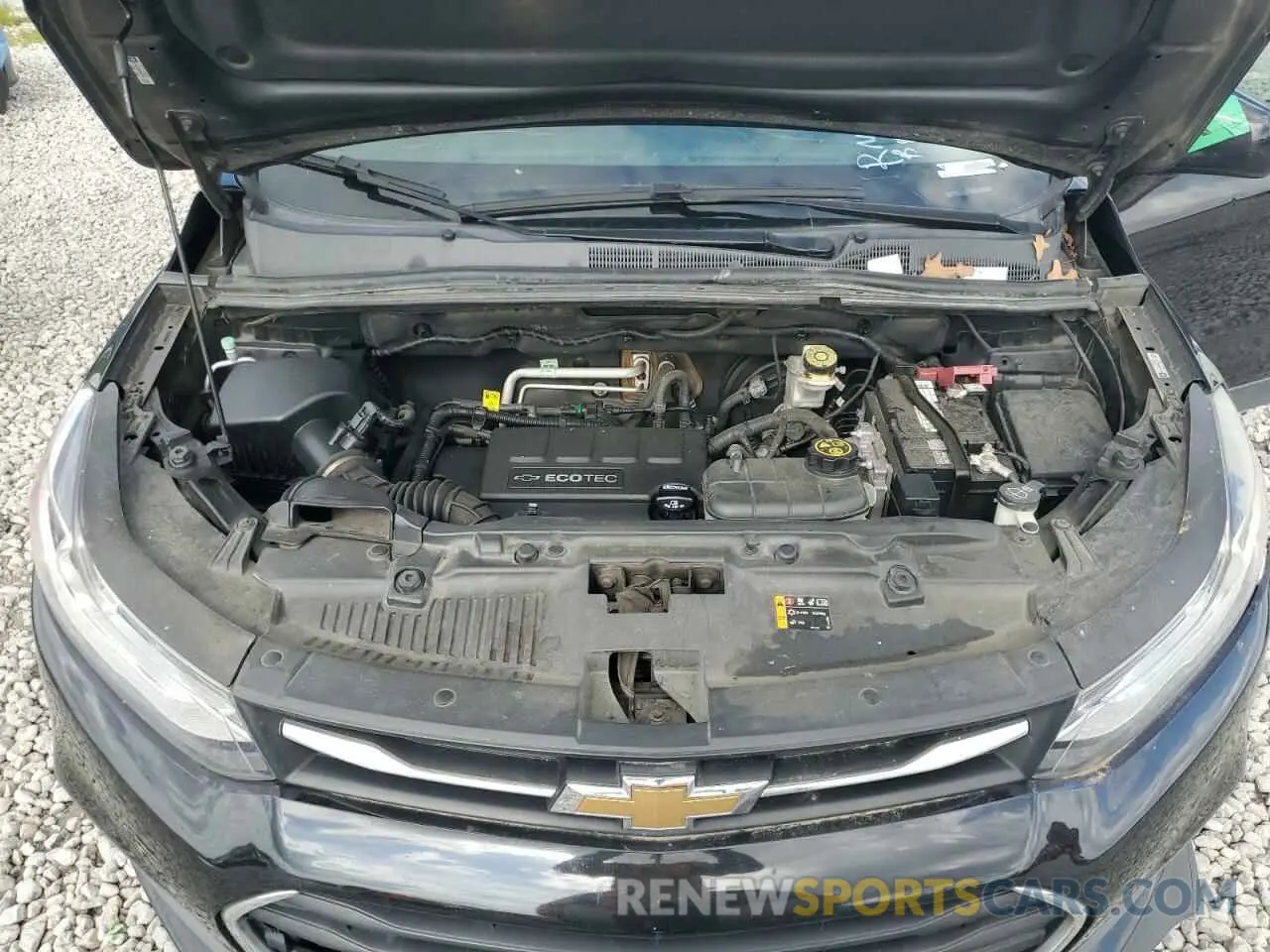 12 Photograph of a damaged car KL7CJLSB6KB947770 CHEVROLET TRAX 2019