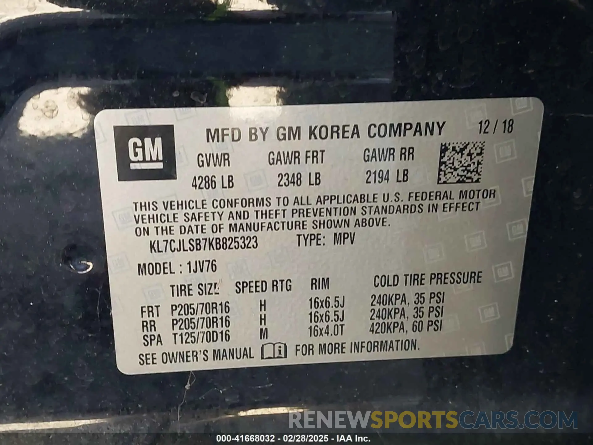 9 Photograph of a damaged car KL7CJLSB7KB825323 CHEVROLET TRAX 2019