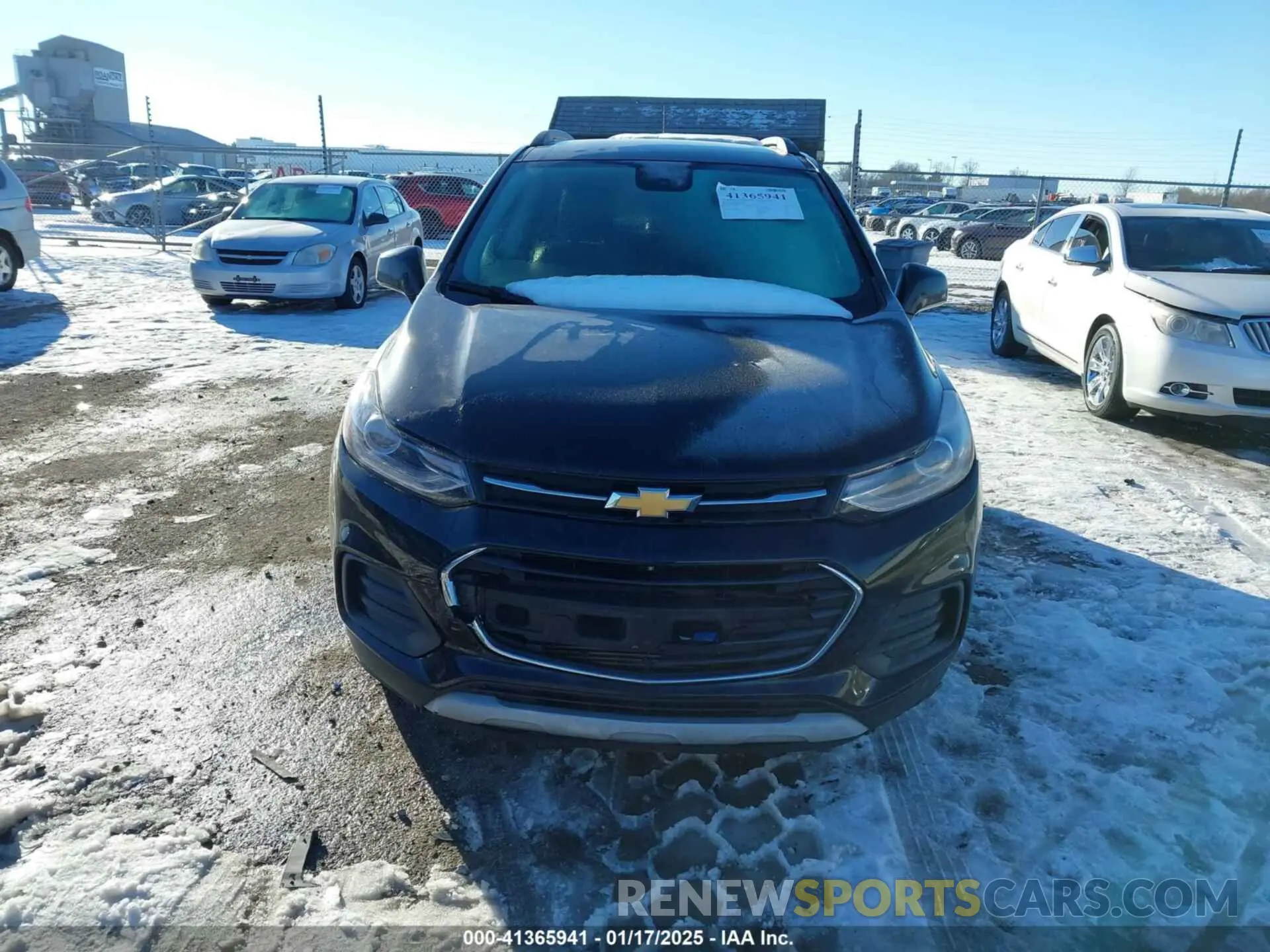 12 Photograph of a damaged car KL7CJLSB9KB744243 CHEVROLET TRAX 2019