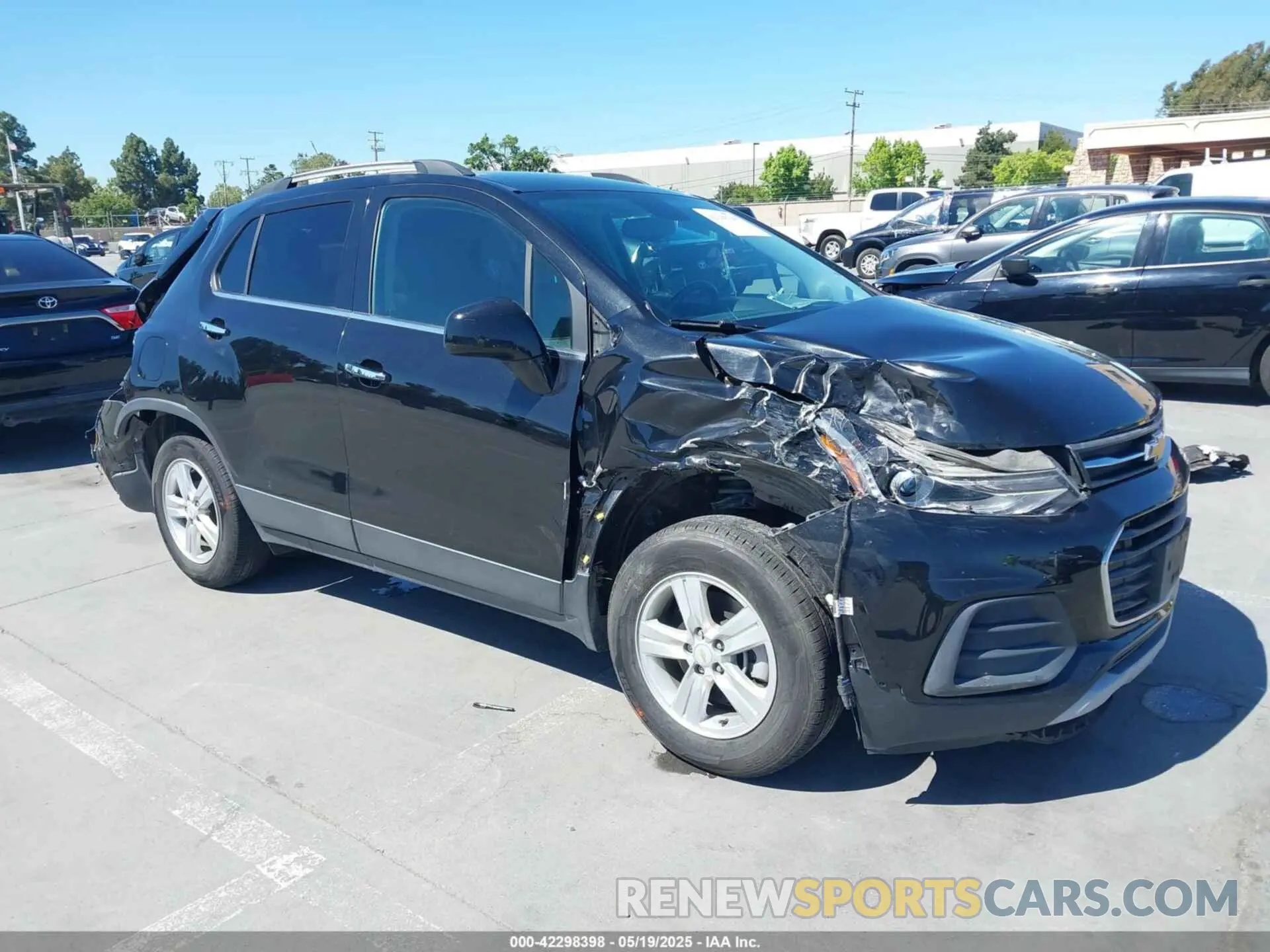 1 Photograph of a damaged car KL7CJLSB9KB912284 CHEVROLET TRAX 2019