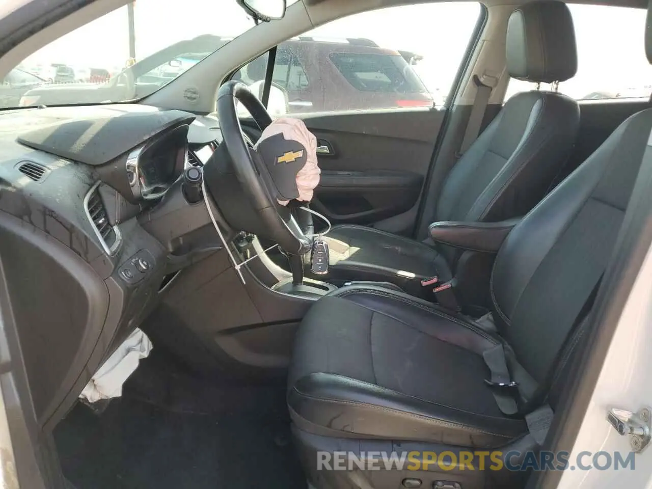7 Photograph of a damaged car KL7CJLSB9KB962425 CHEVROLET TRAX 2019