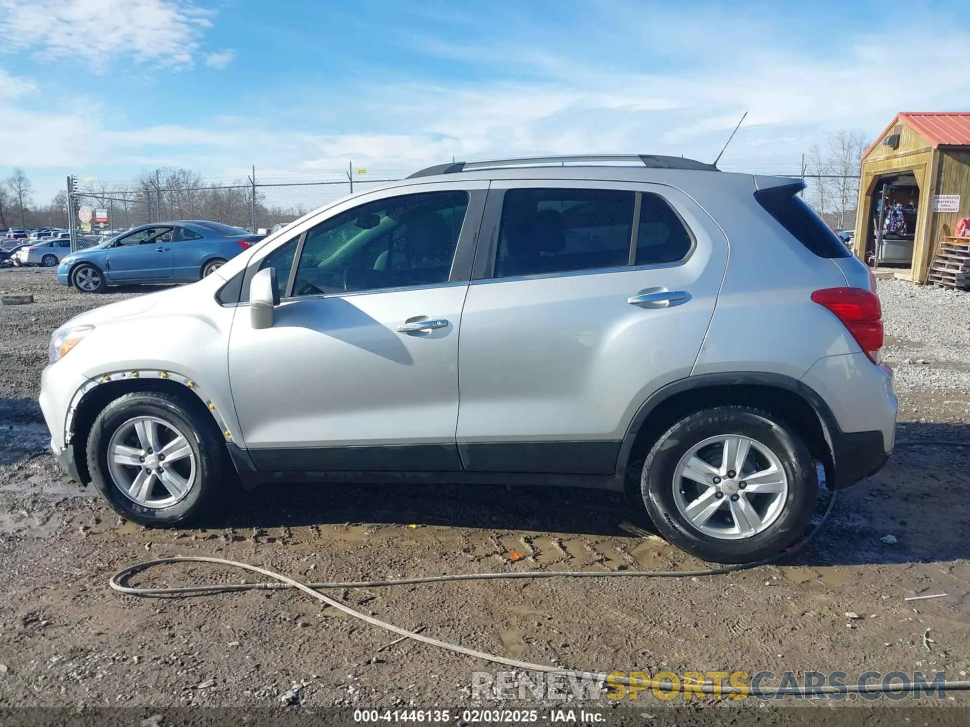 14 Photograph of a damaged car KL7CJLSBXKB962501 CHEVROLET TRAX 2019