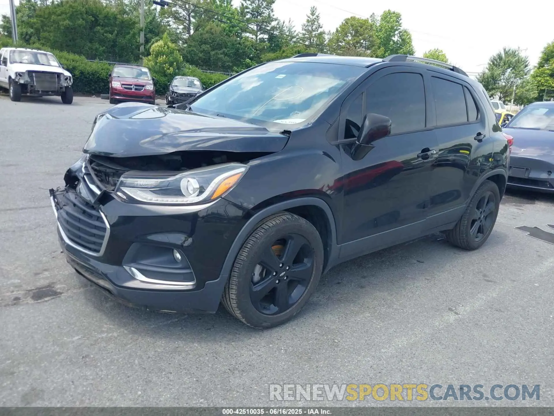 2 Photograph of a damaged car KL7CJMSB9KB815608 CHEVROLET TRAX 2019