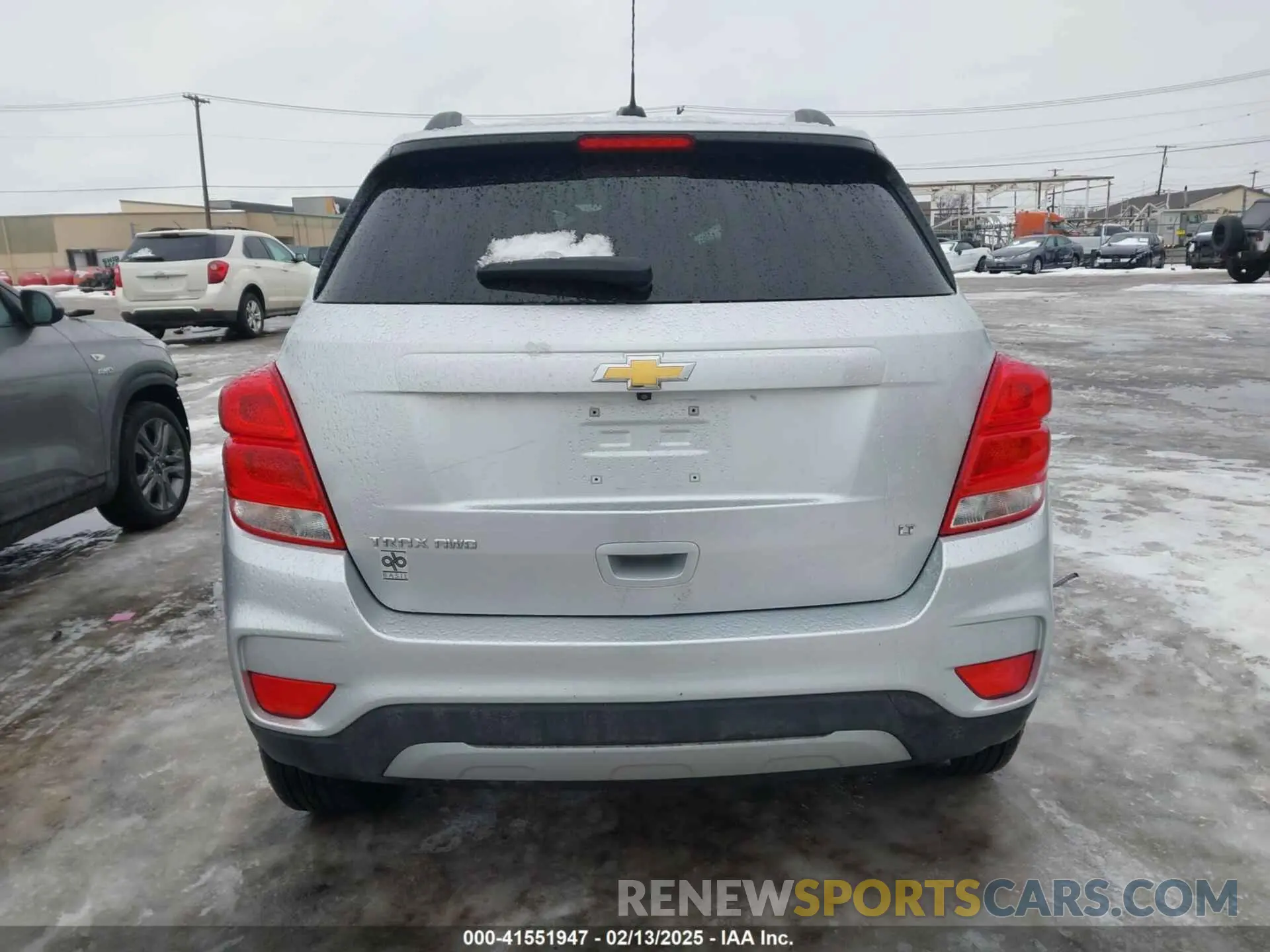 15 Фотография поврежденного автомобиля KL7CJPSB0KB780927 CHEVROLET TRAX 2019